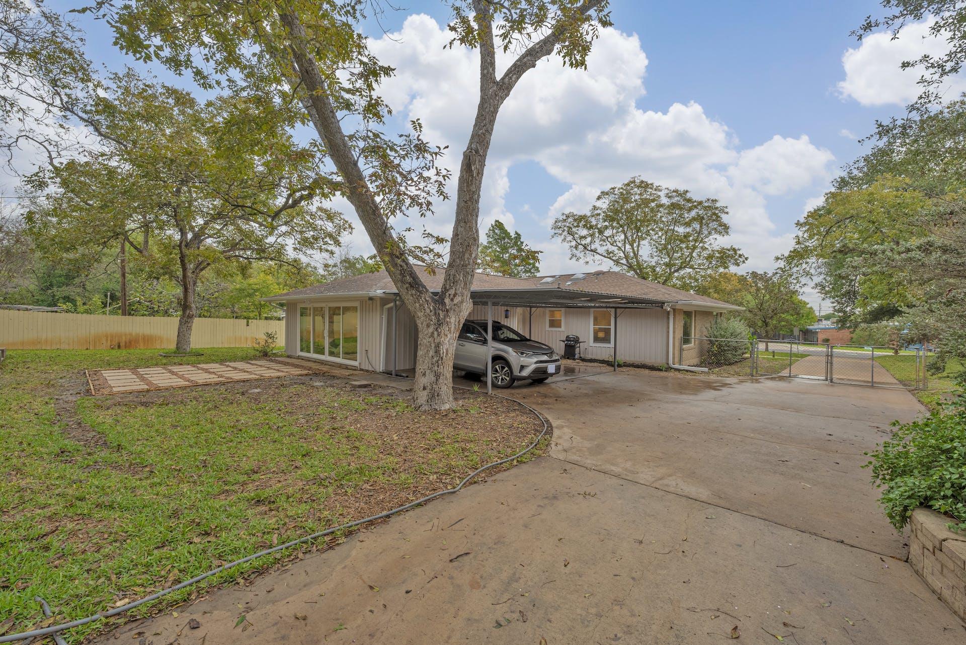 6712 Northeast Dr, Austin, TX 78723