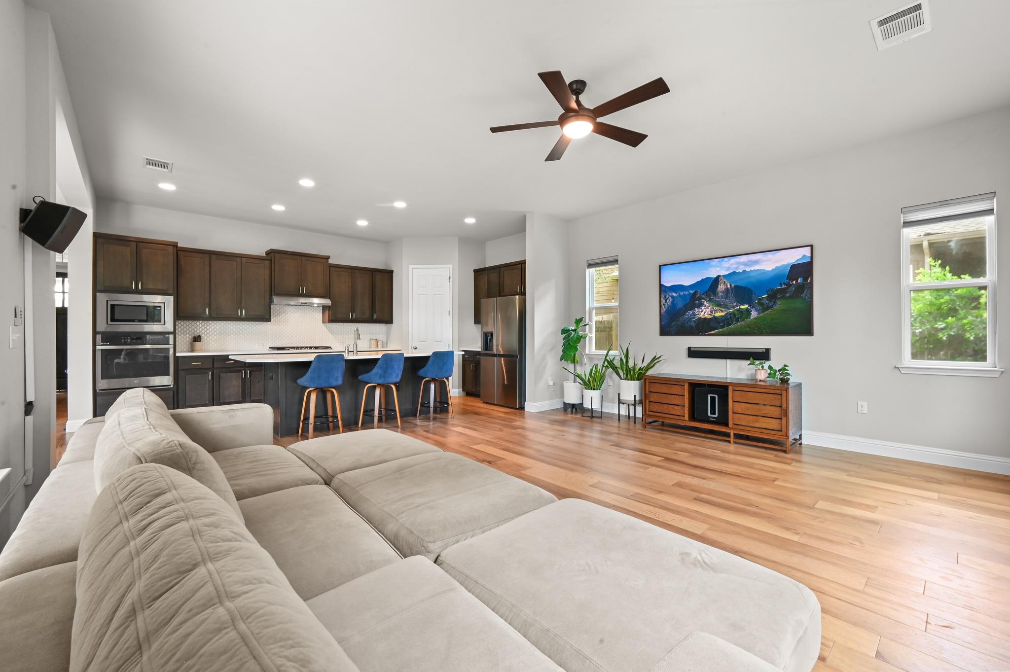 8813 Jodie Ln, Austin, TX 78748