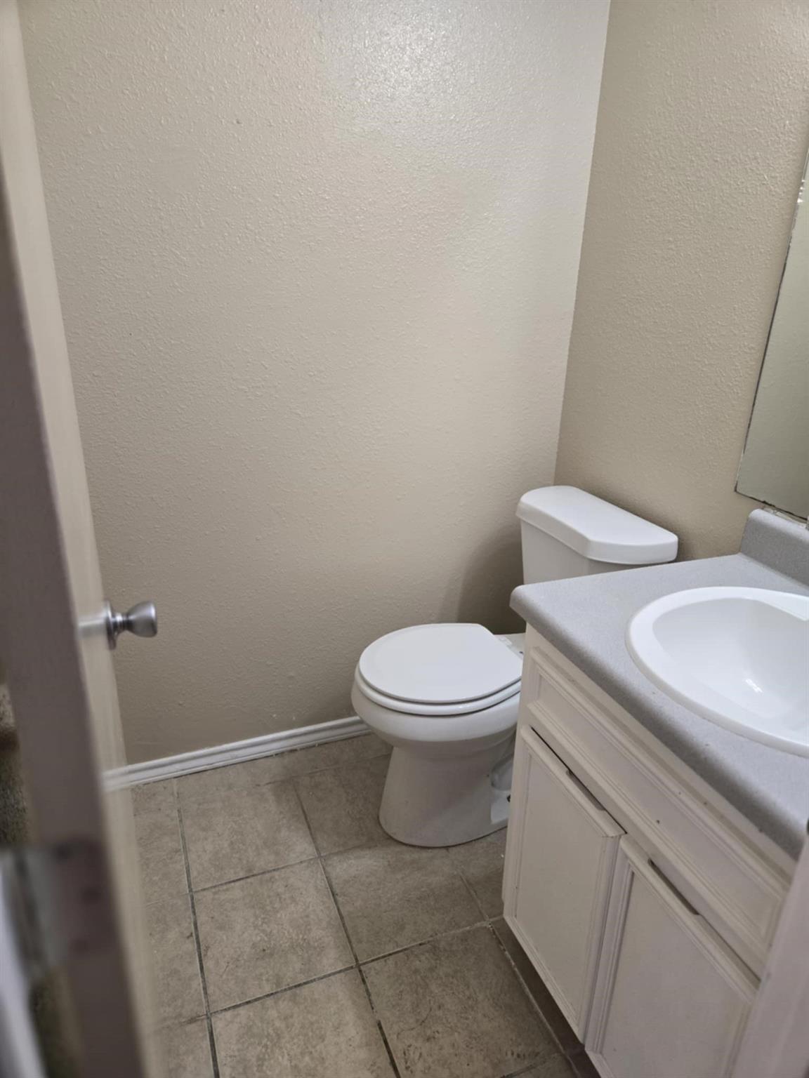 2209 Creekside Ln # C, Georgetown, TX 78626
