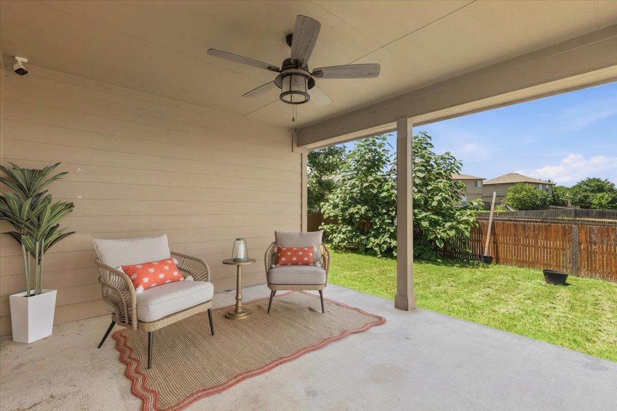 300 Nueces River Trl, Hutto, TX 78634