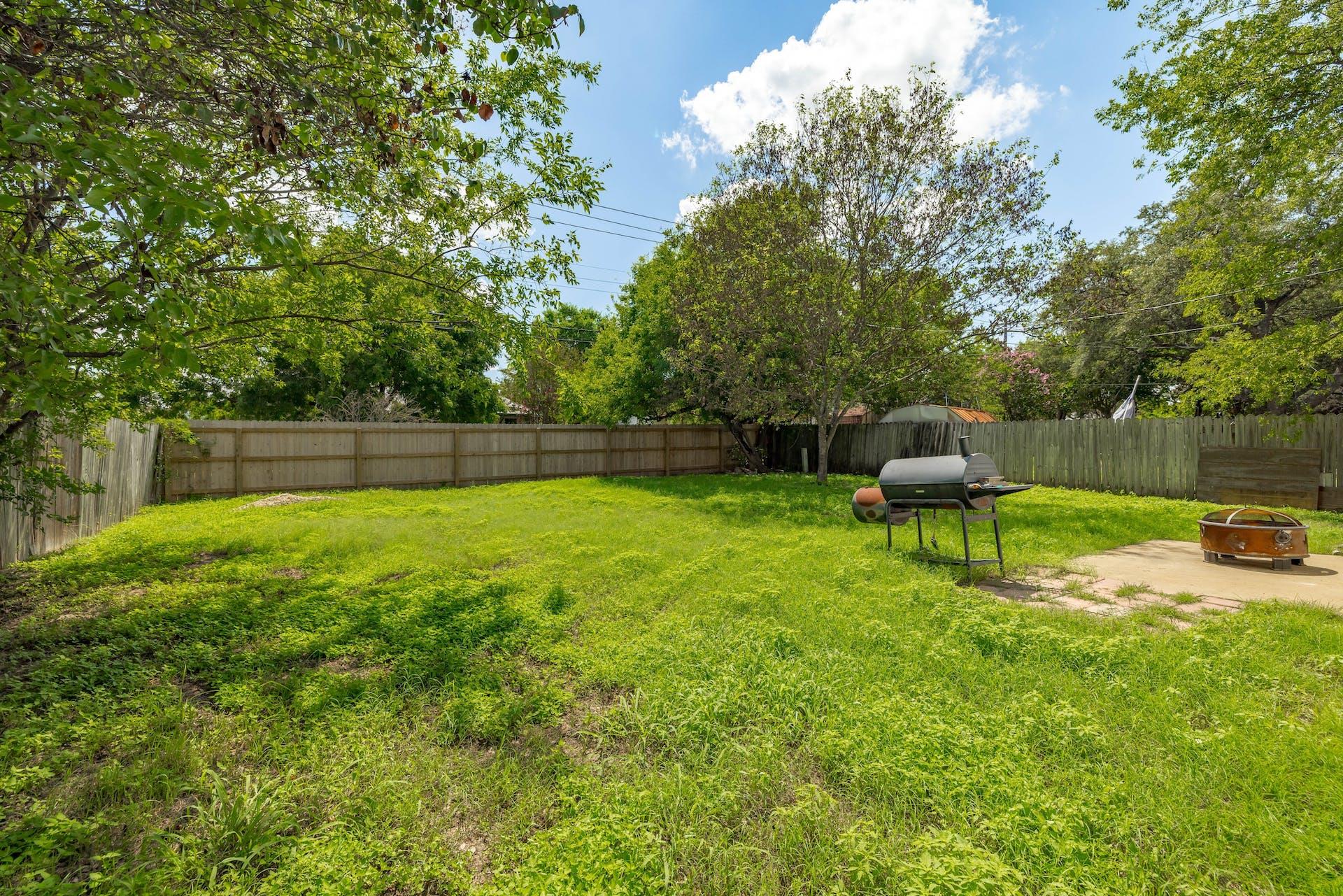 8413 Priest River Dr, Round Rock, TX 78681
