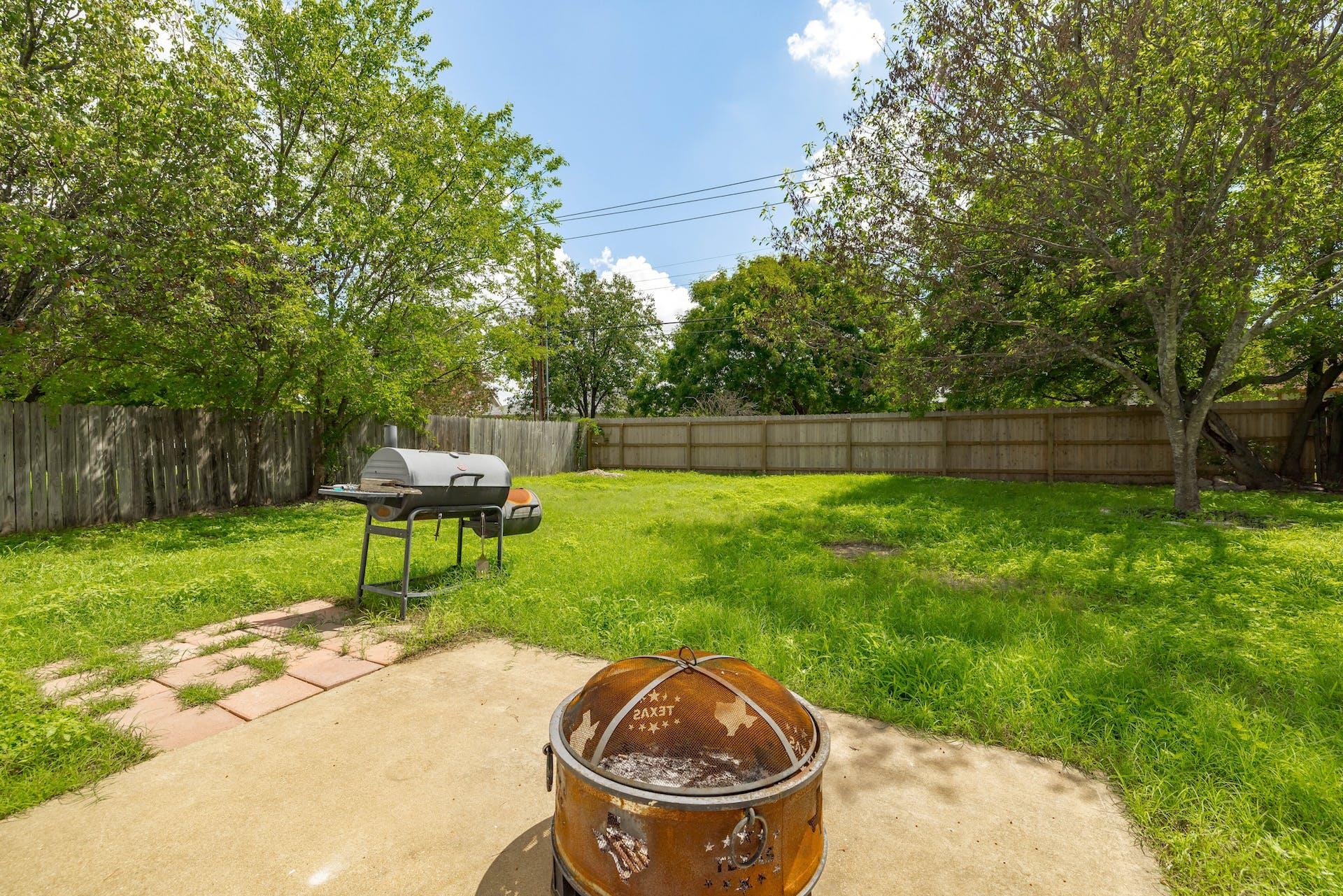8413 Priest River Dr, Round Rock, TX 78681