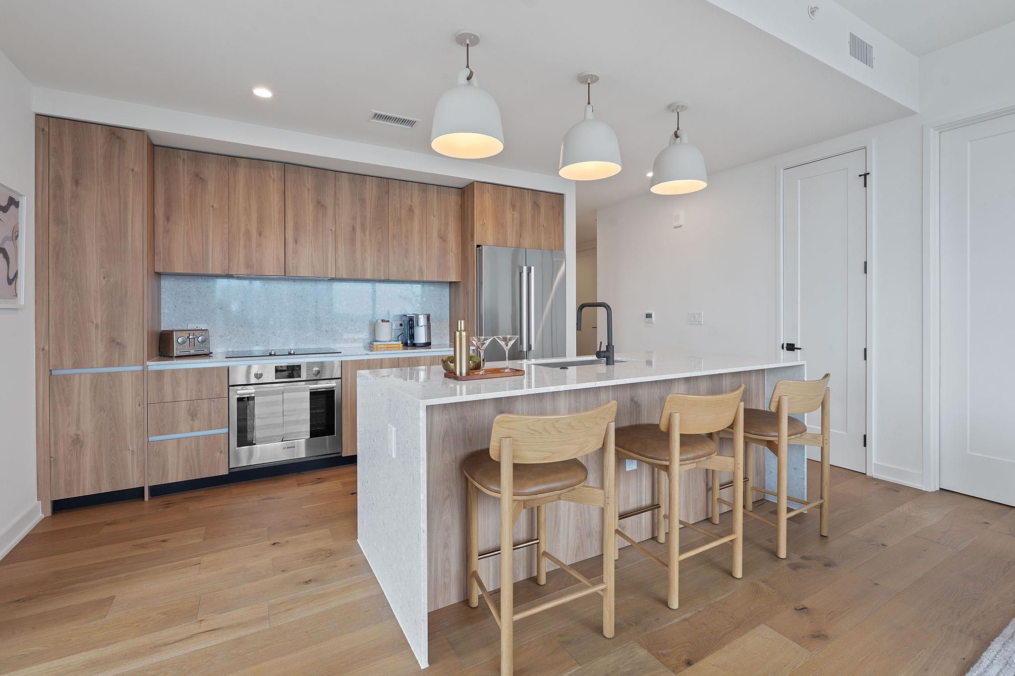 84 East Ave # 1401, Austin, TX 78701