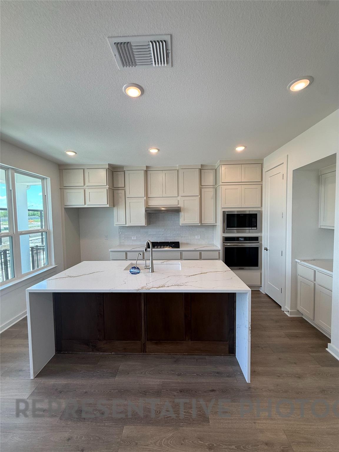 6312 McMurtry St, Austin, TX 78747