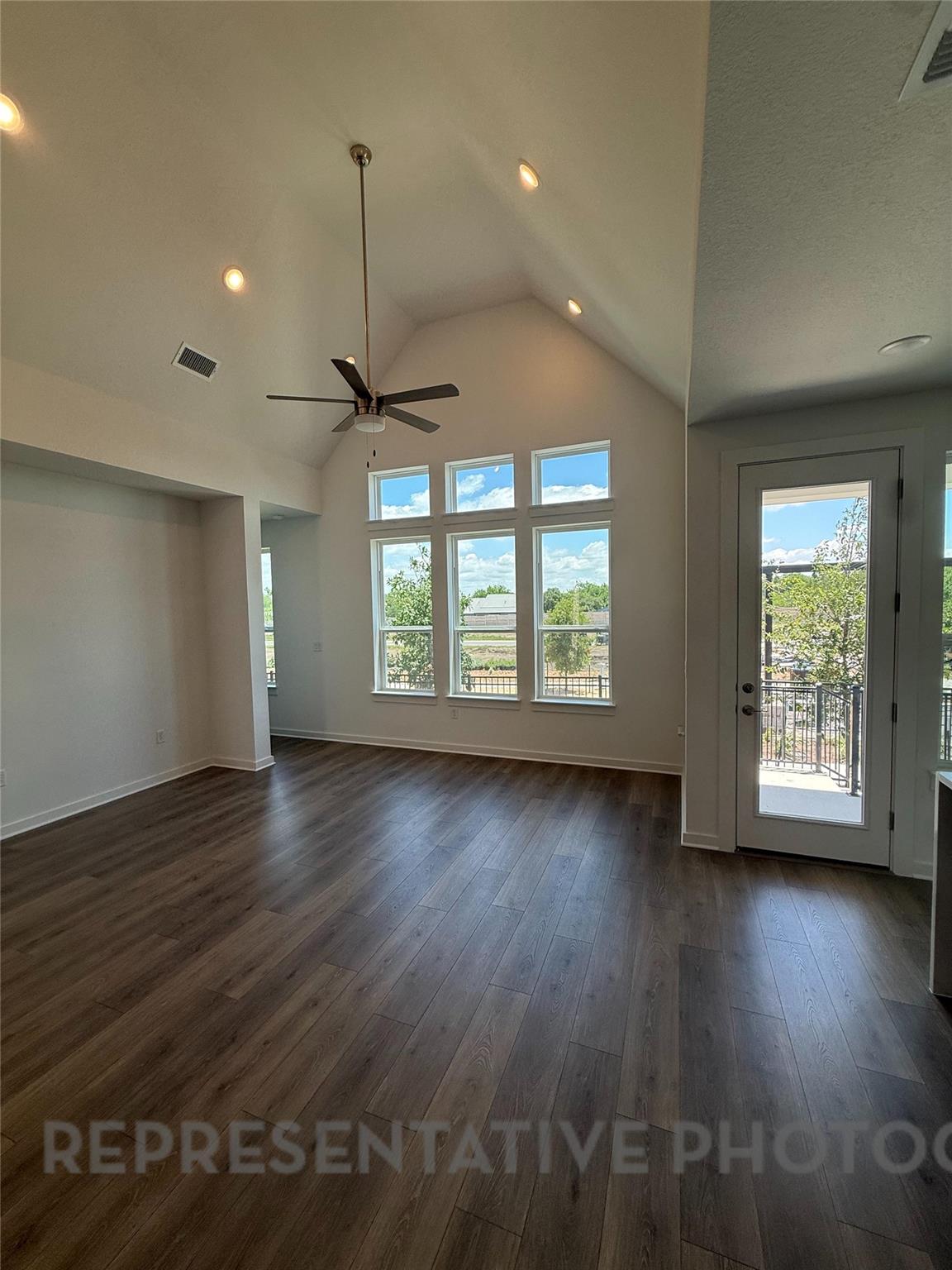 6312 McMurtry St, Austin, TX 78747