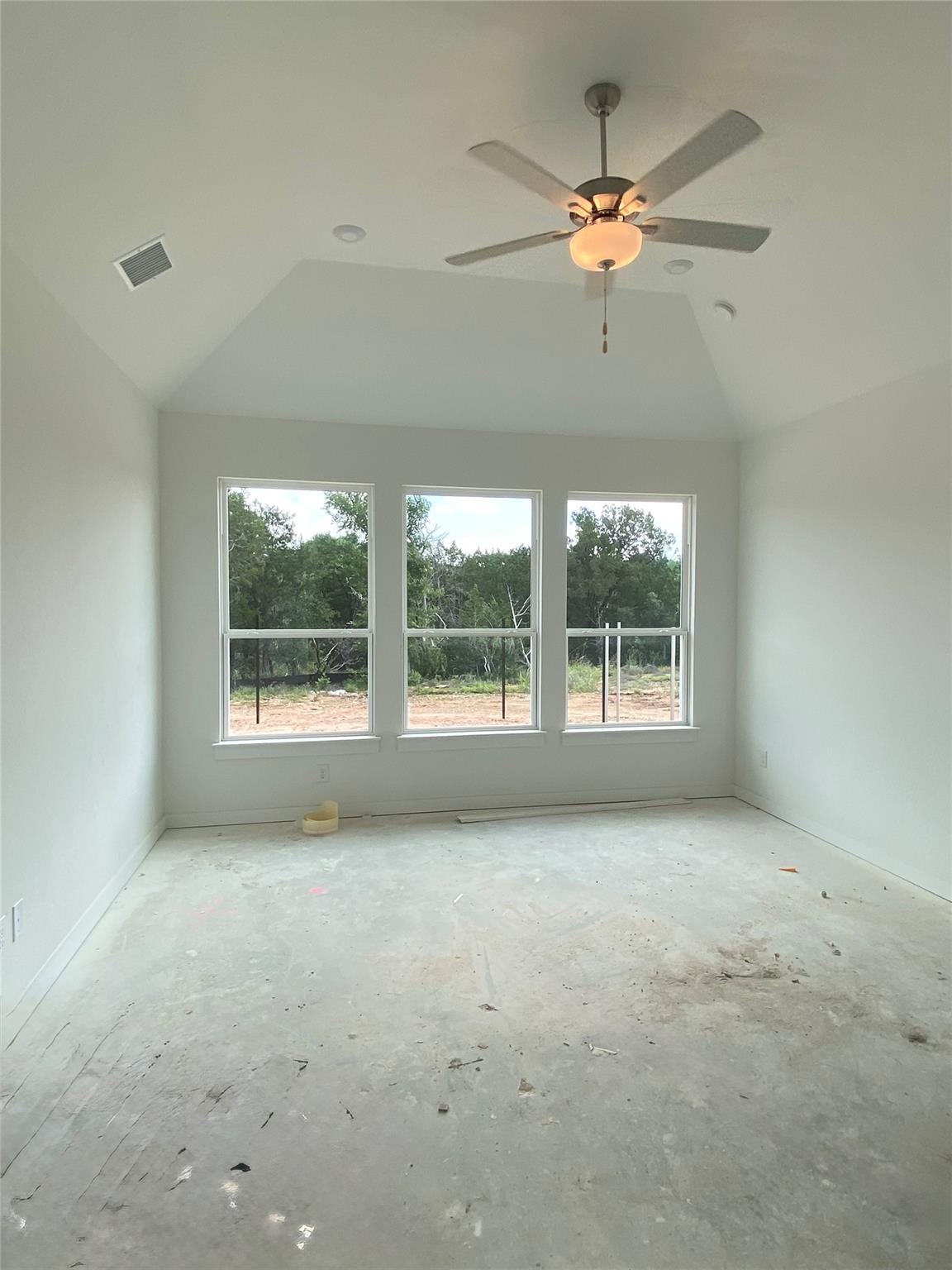 2212 Sarabanda St, Round Rock, TX 78681