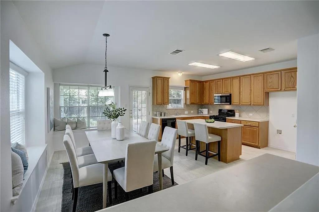 3512 Fitzroy Ave, Austin, TX 78748
