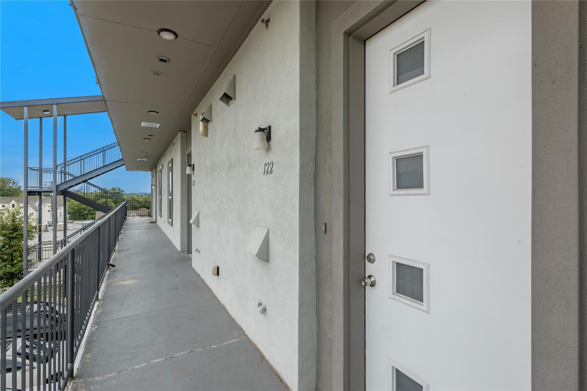 4507 E Martin Luther King Jr Blvd # 122, Austin, TX 78721