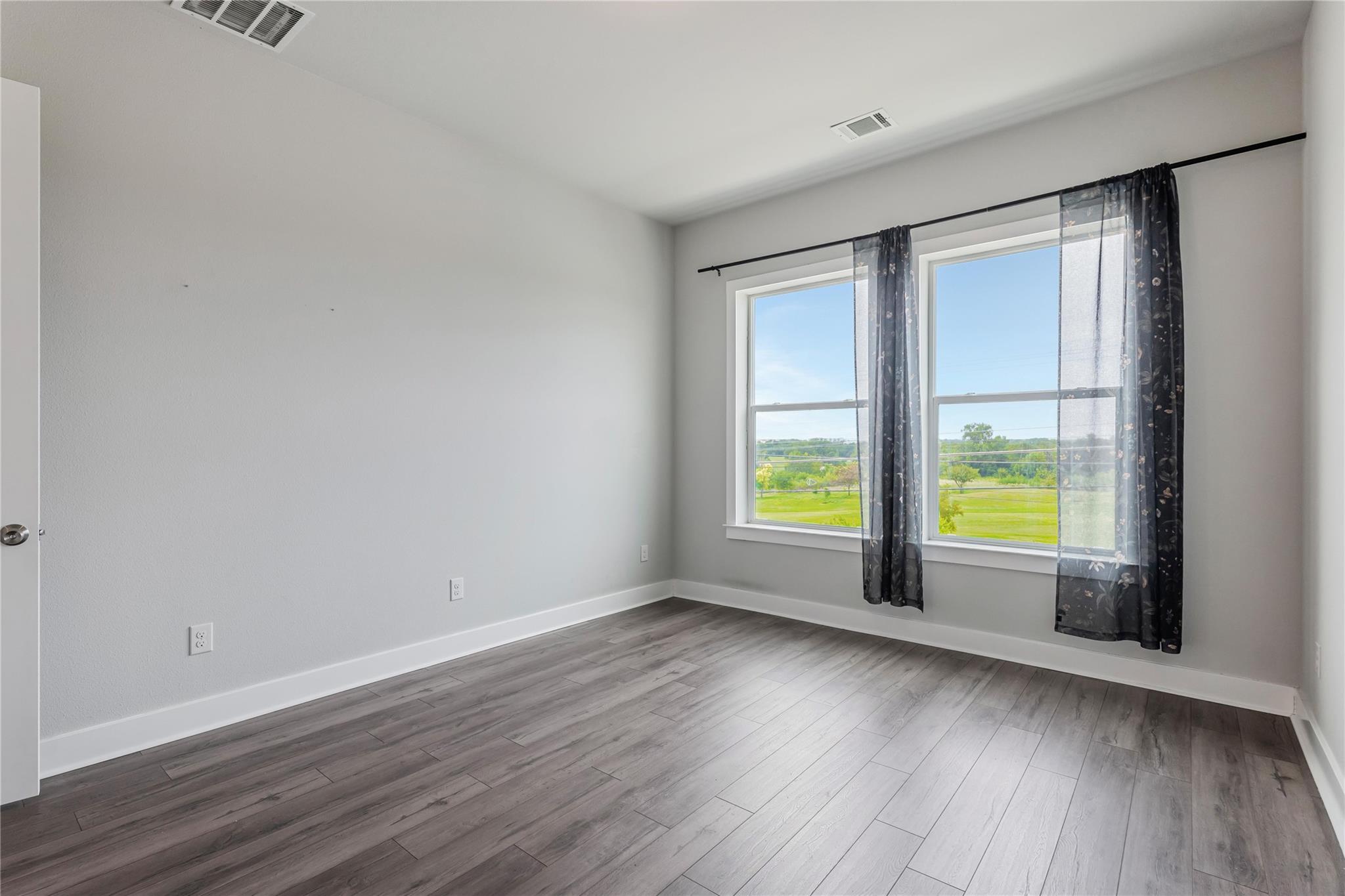 4507 E Martin Luther King Jr Blvd # 122, Austin, TX 78721