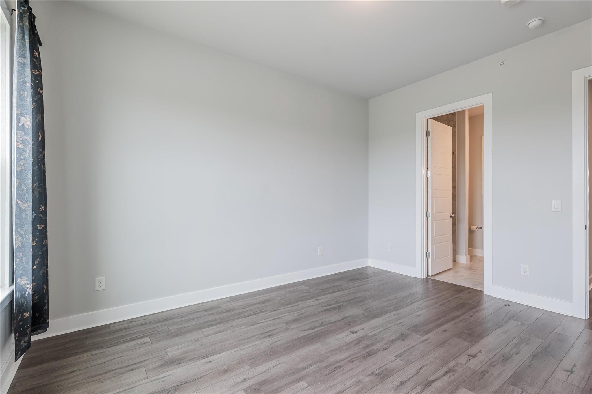 4507 E Martin Luther King Jr Blvd # 122, Austin, TX 78721
