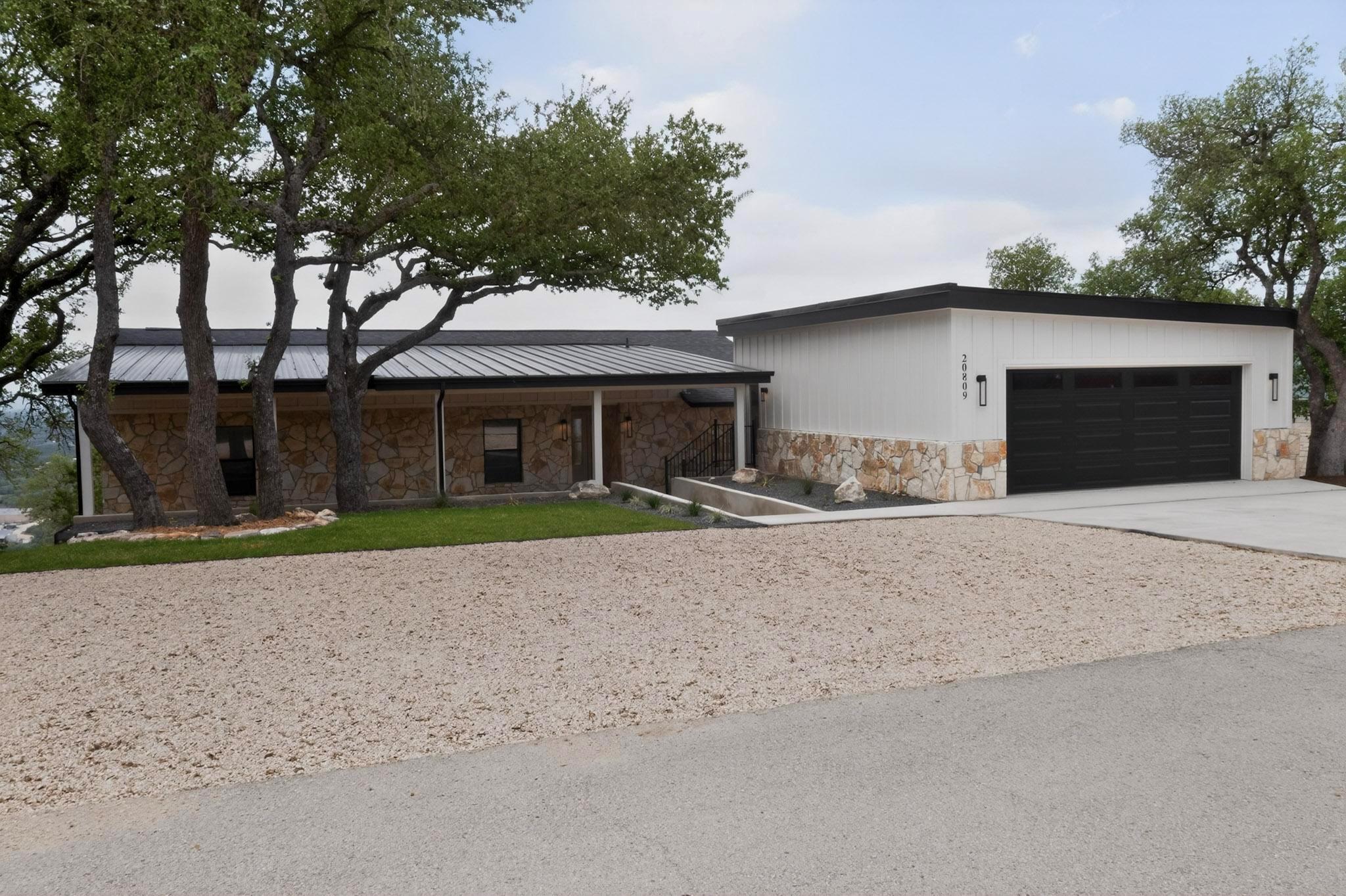 20809 Adobe Trl, Lago Vista, TX 78645