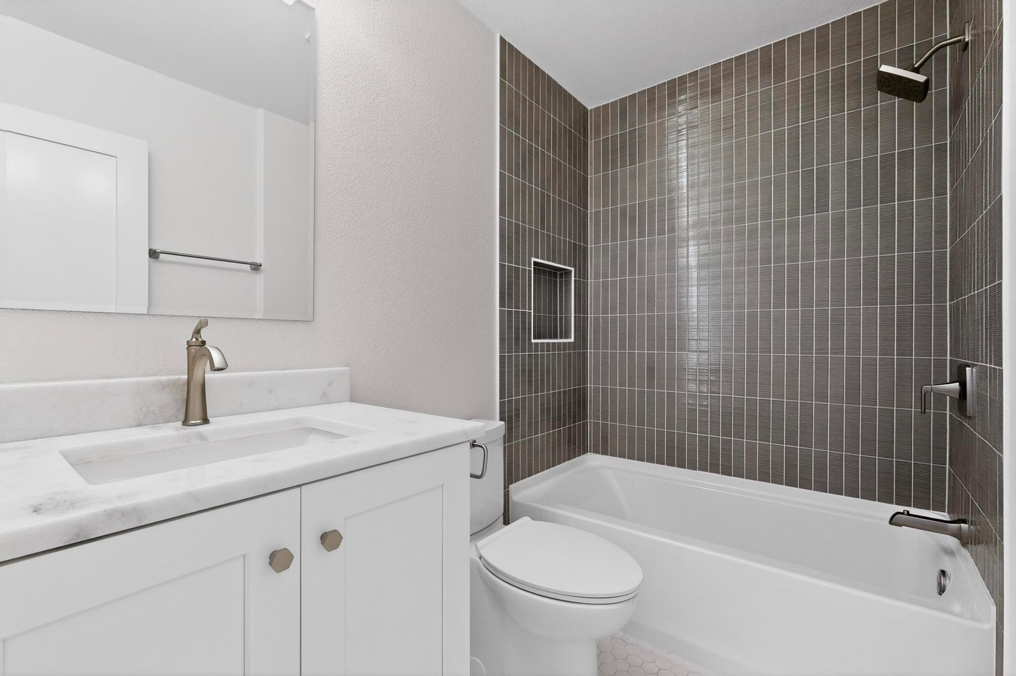 20809 Adobe Trl, Lago Vista, TX 78645