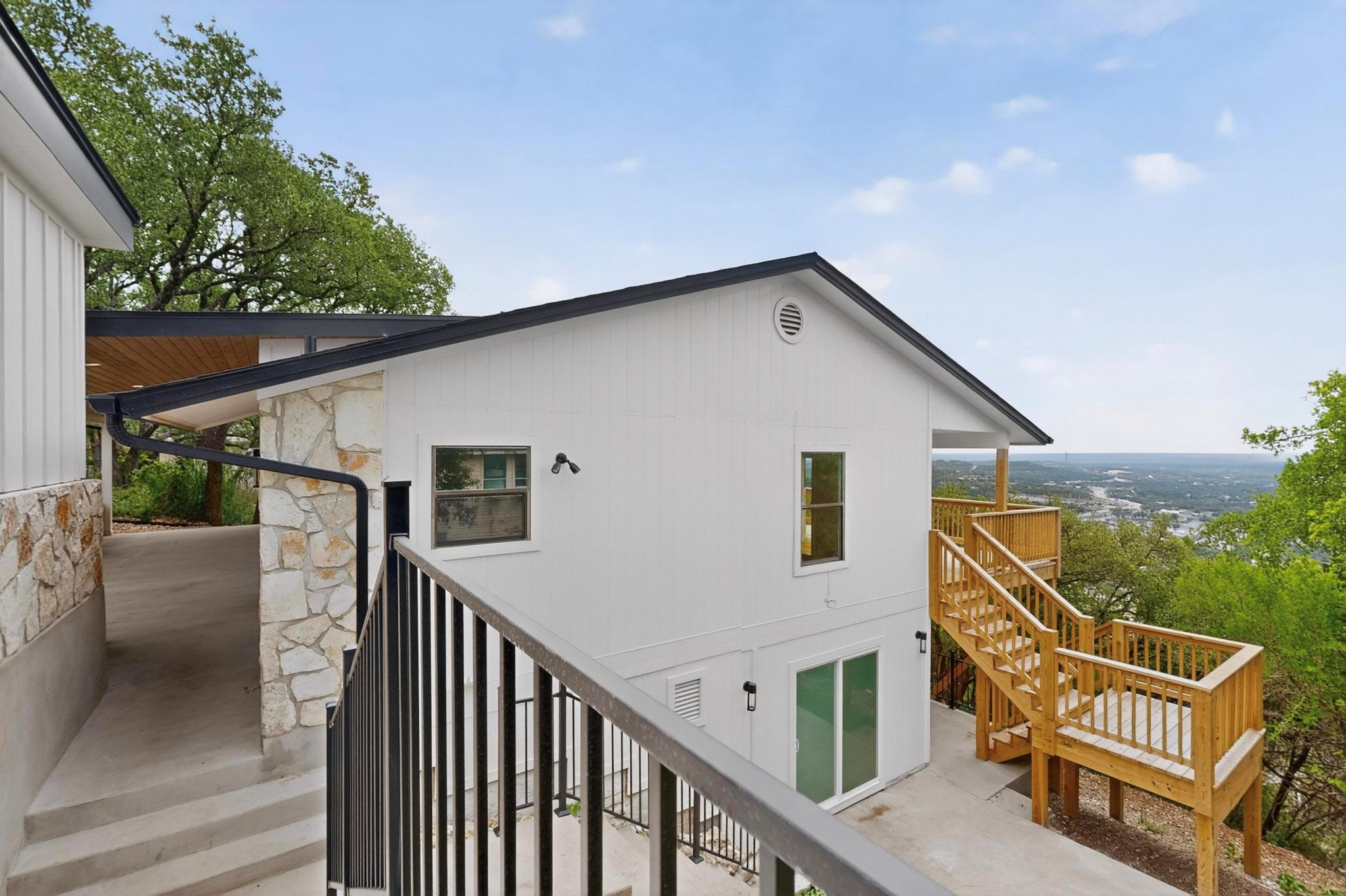 20809 Adobe Trl, Lago Vista, TX 78645