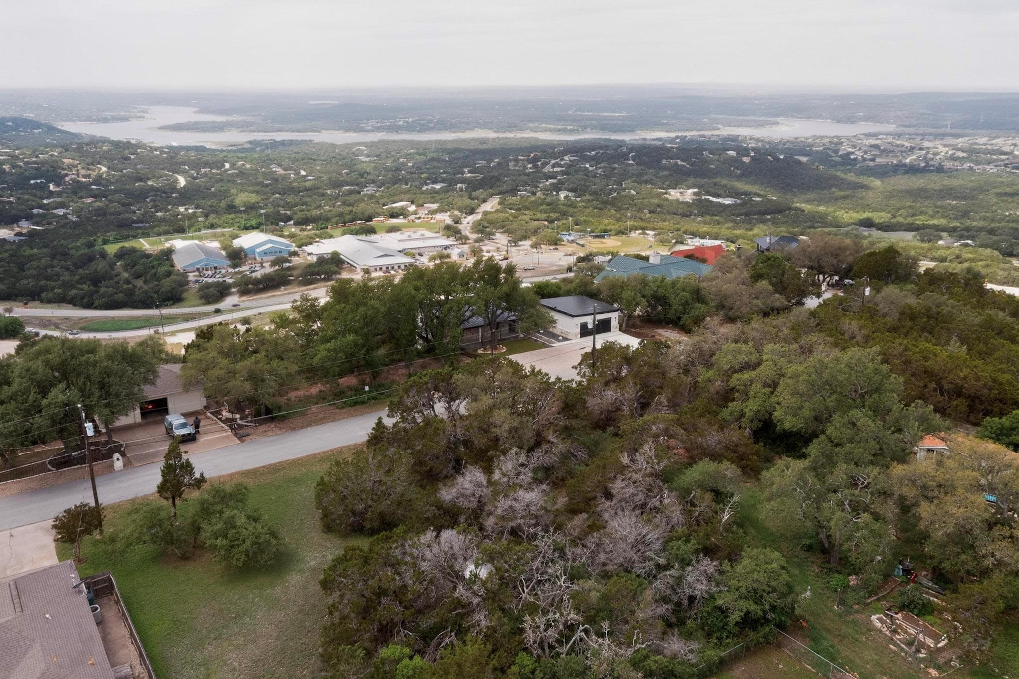 20809 Adobe Trl, Lago Vista, TX 78645