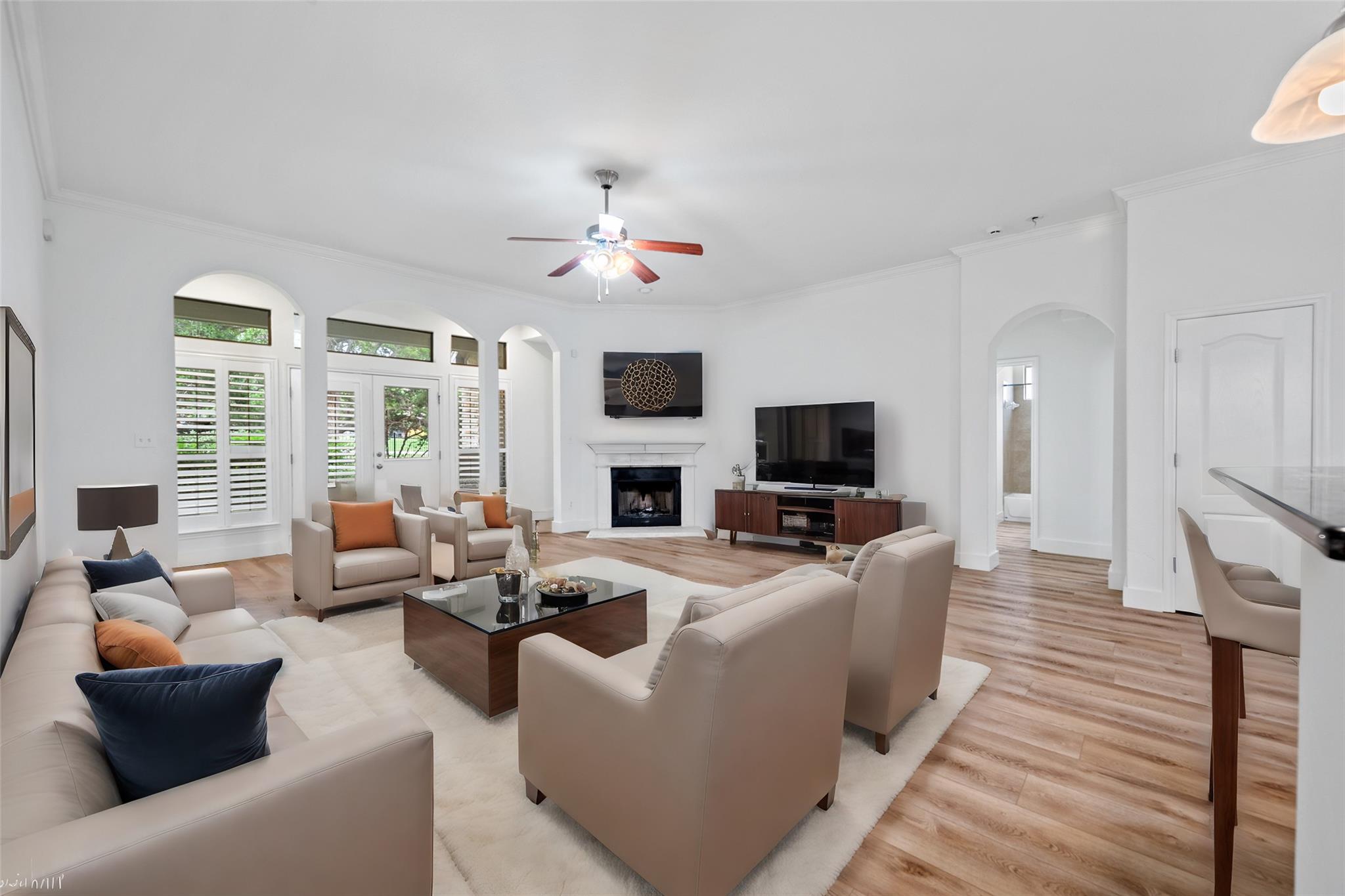 4512 Pyrenees Pass, Bee Cave, TX 78738