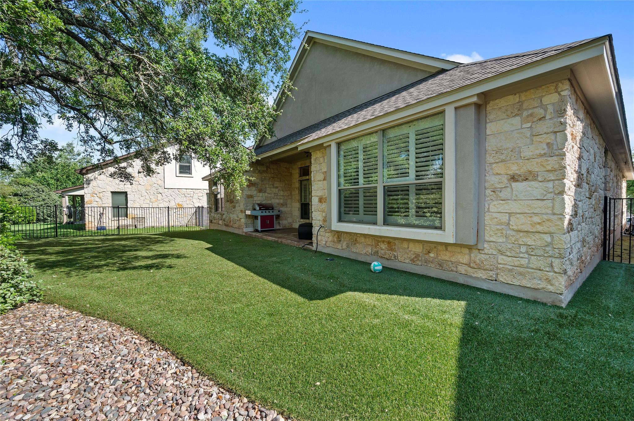 4512 Pyrenees Pass, Bee Cave, TX 78738