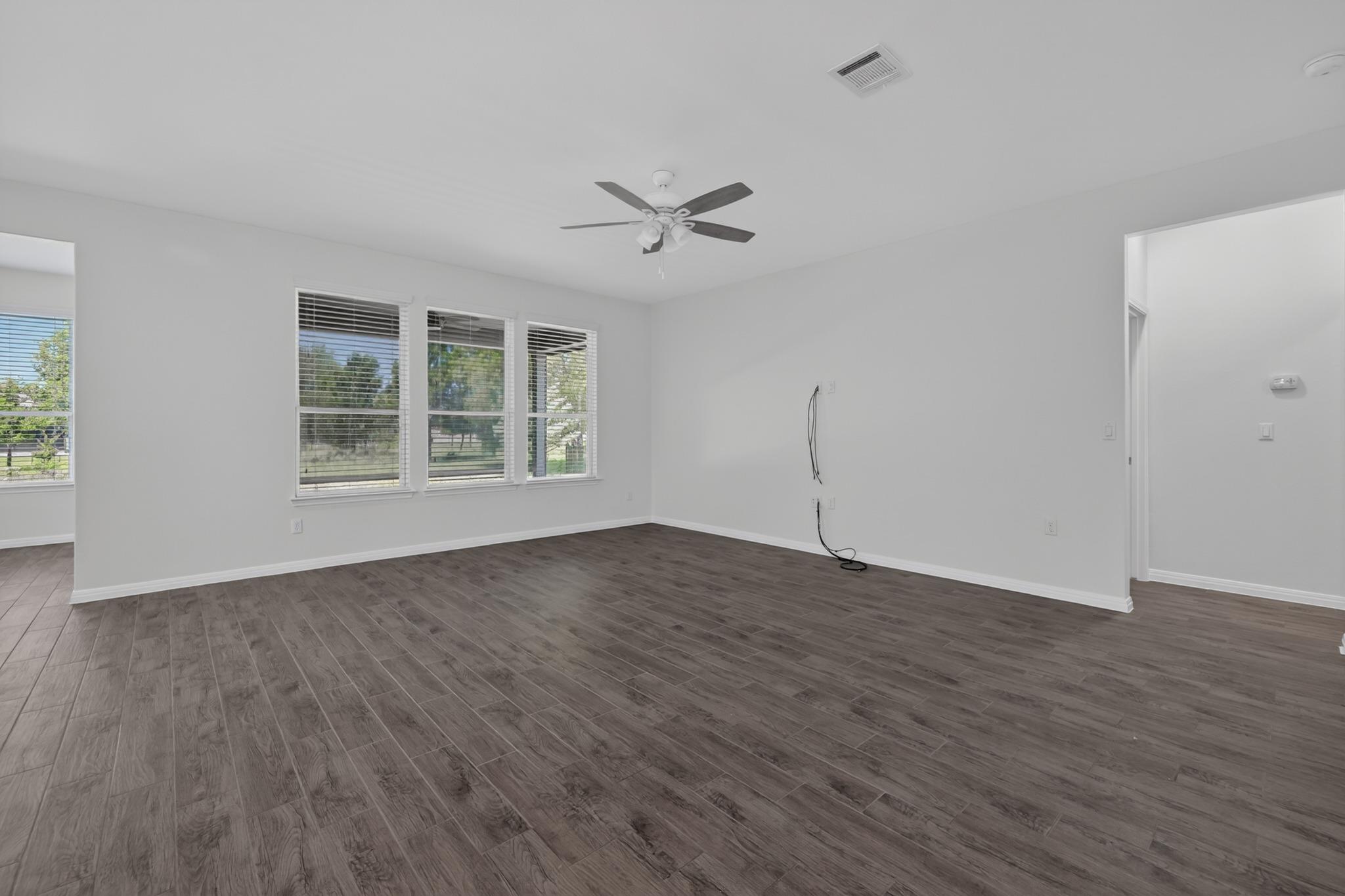 109 Gentry Creek Ln, Georgetown, TX 78633