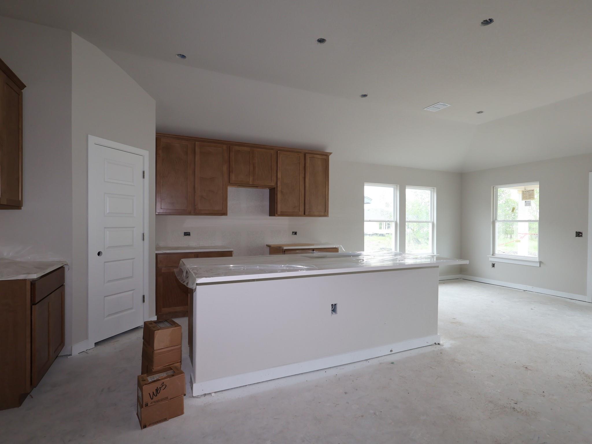 9117 Corvallis Dr, Austin, TX 78747