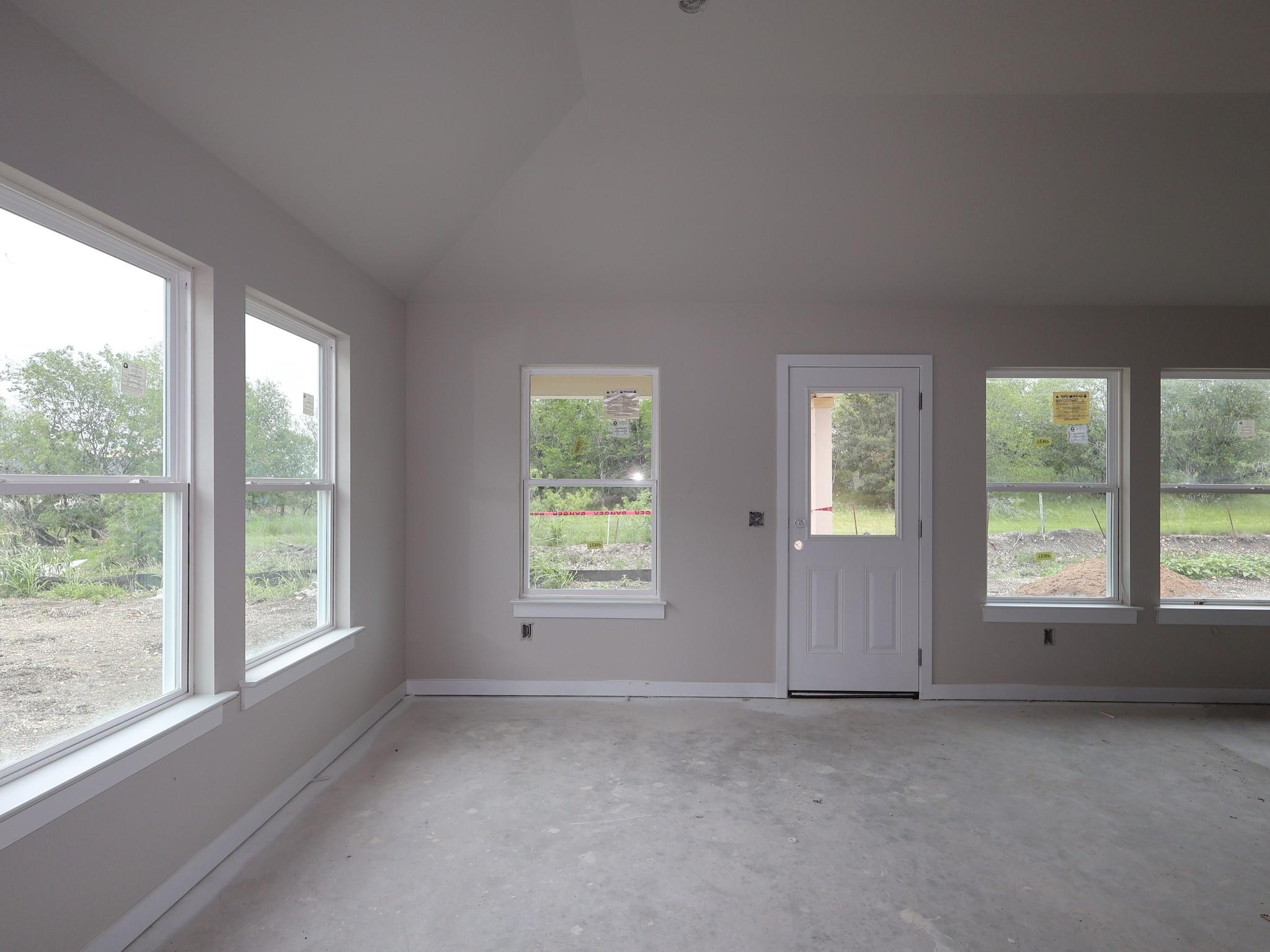 9117 Corvallis Dr, Austin, TX 78747