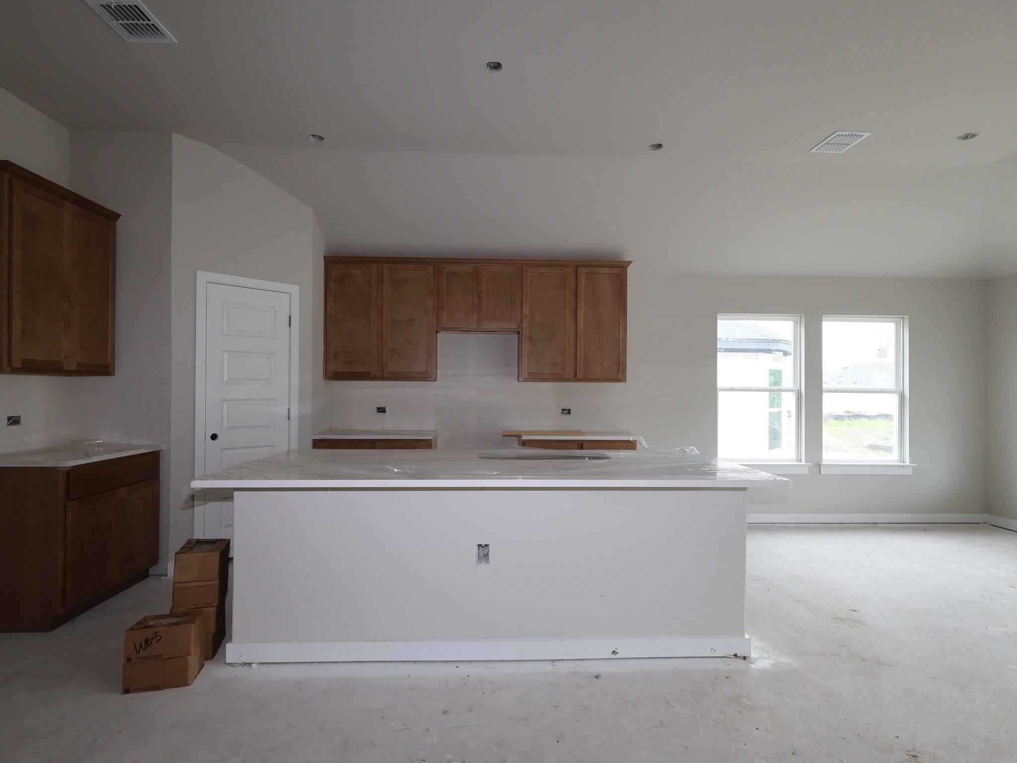 9117 Corvallis Dr, Austin, TX 78747