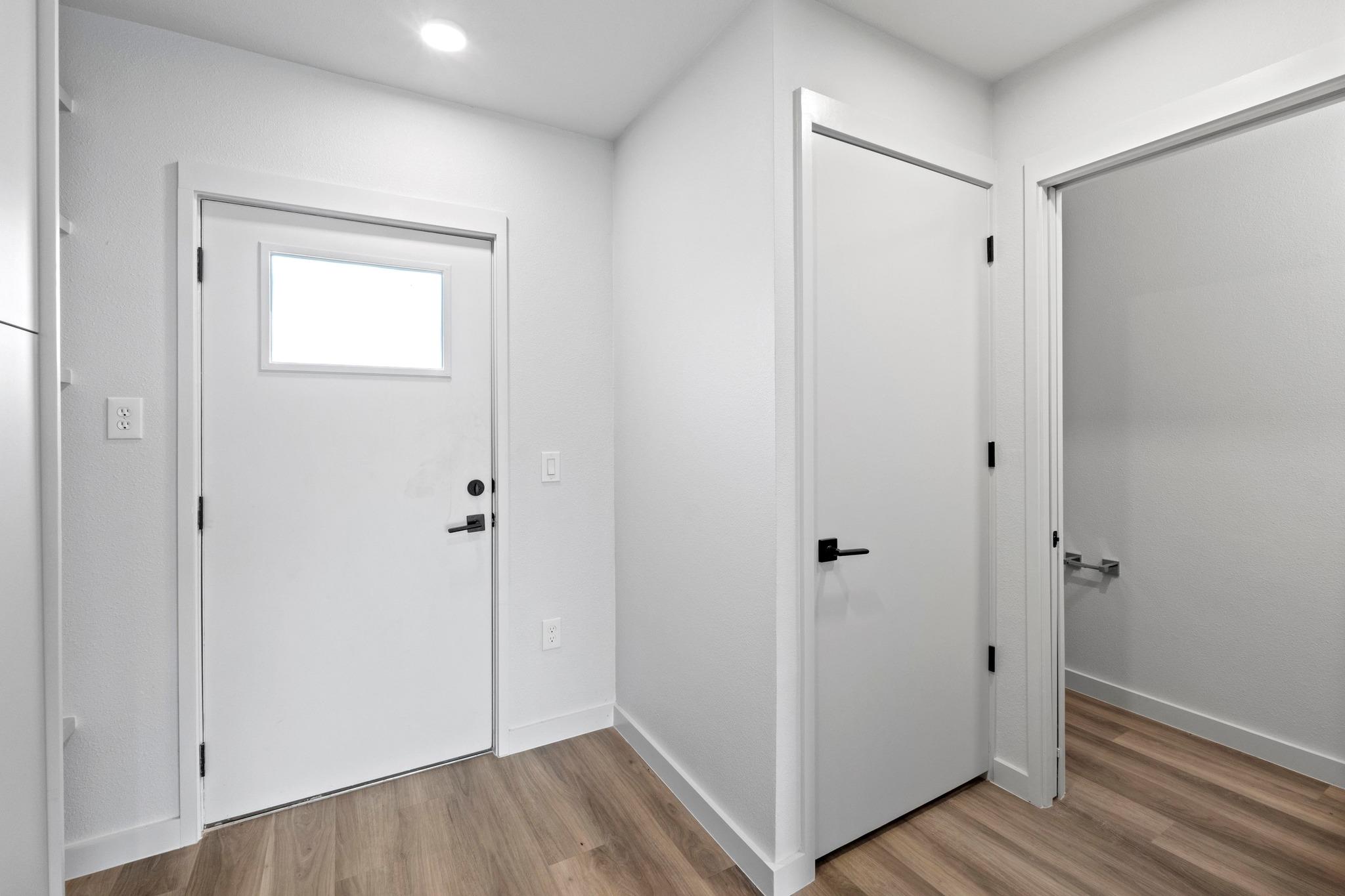 4004 Banister Ln Ln # 214, Austin, TX 78704