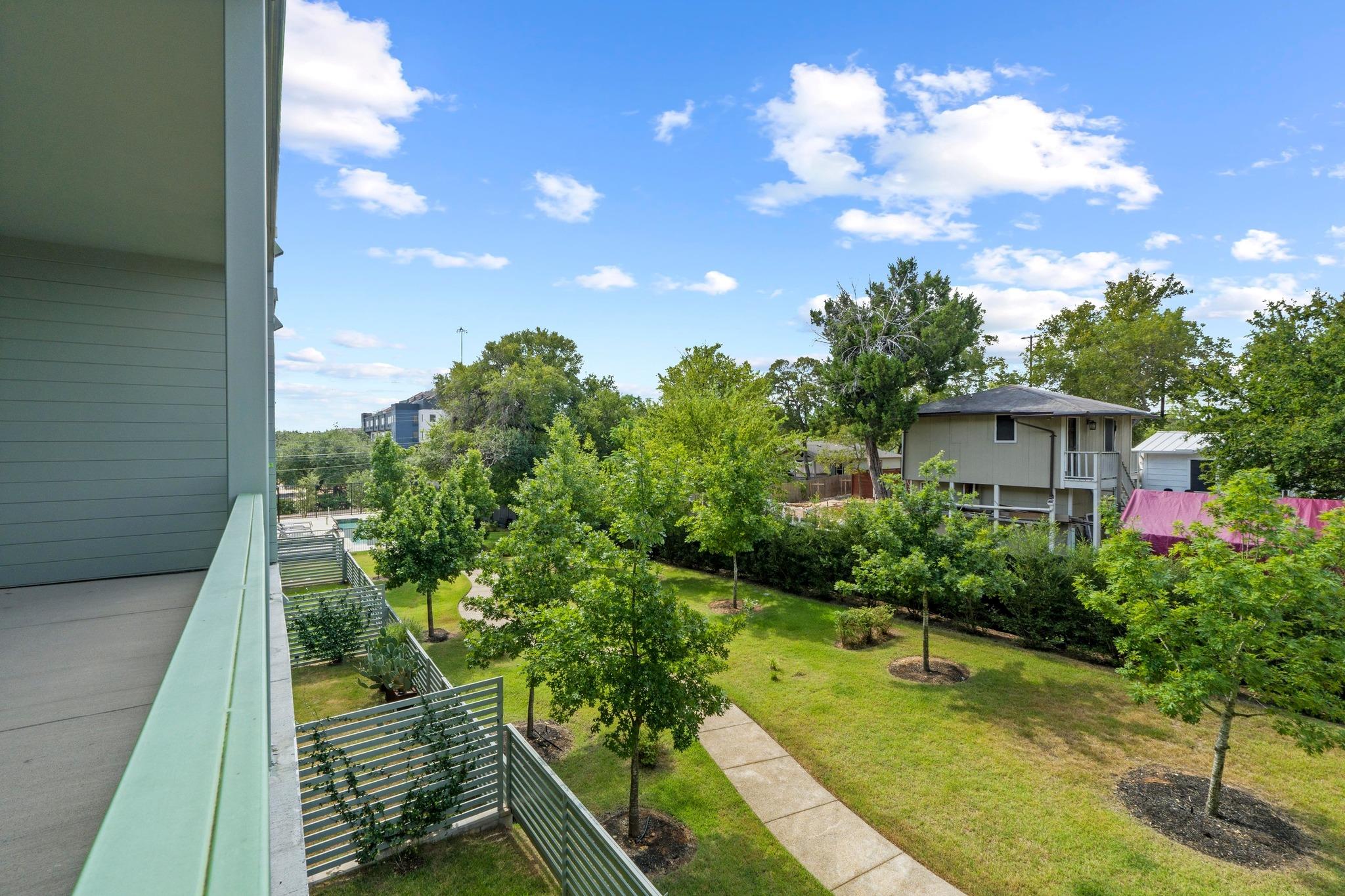4004 Banister Ln Ln # 214, Austin, TX 78704