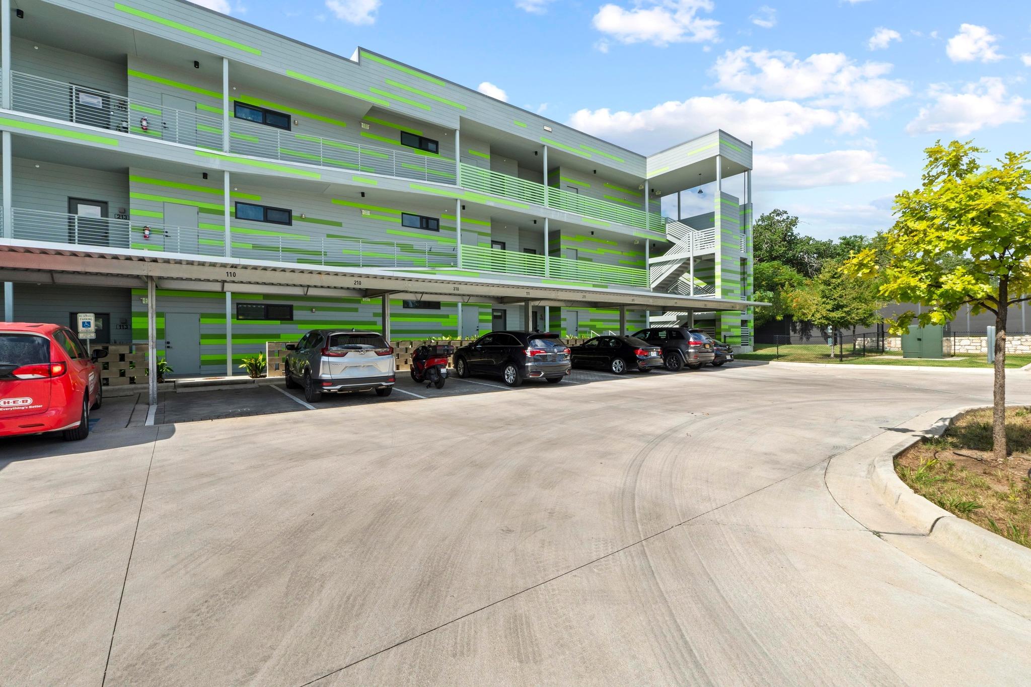 4004 Banister Ln Ln # 214, Austin, TX 78704