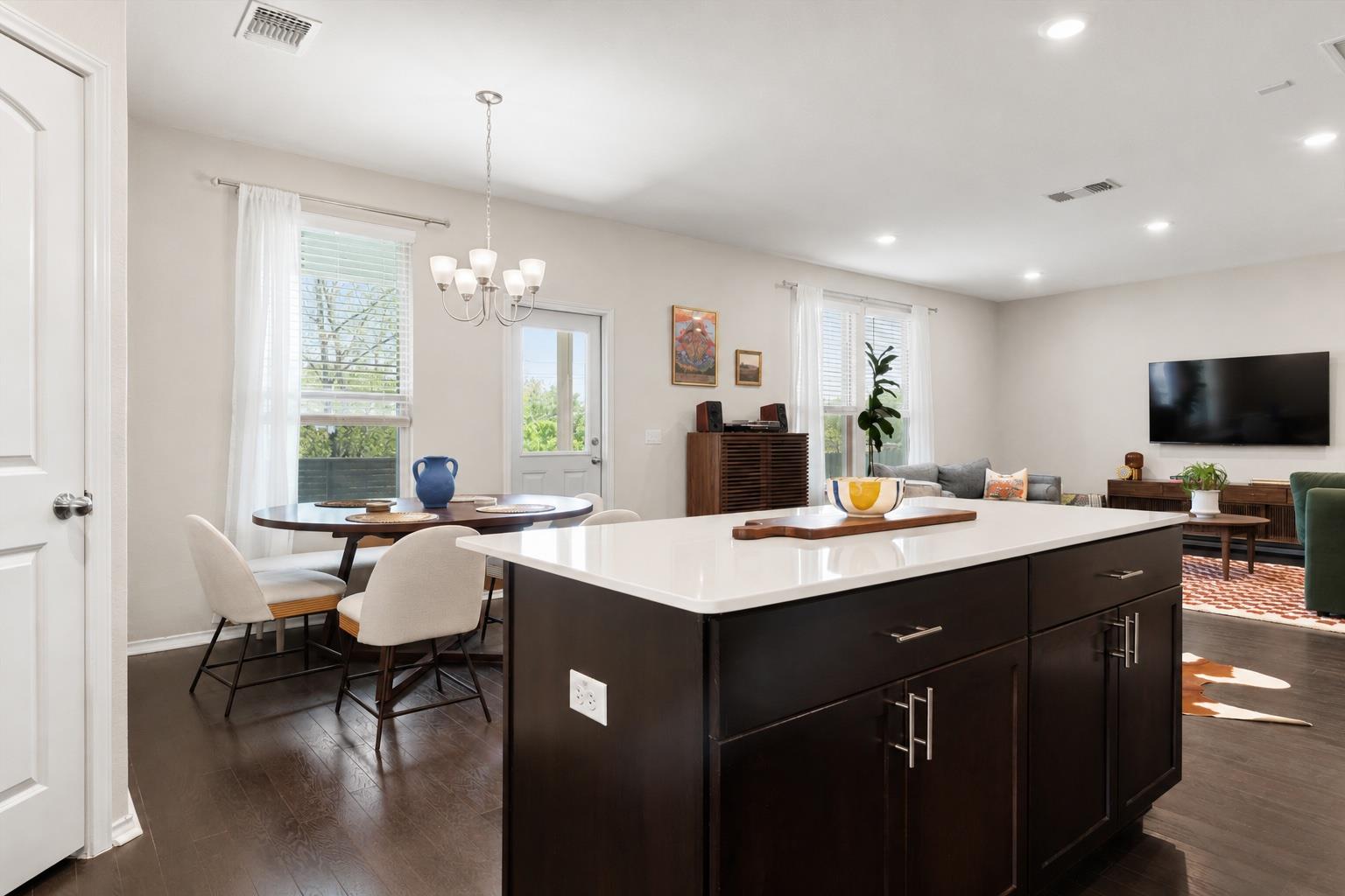 6809 Ellsworth Walk, Austin, TX 78724