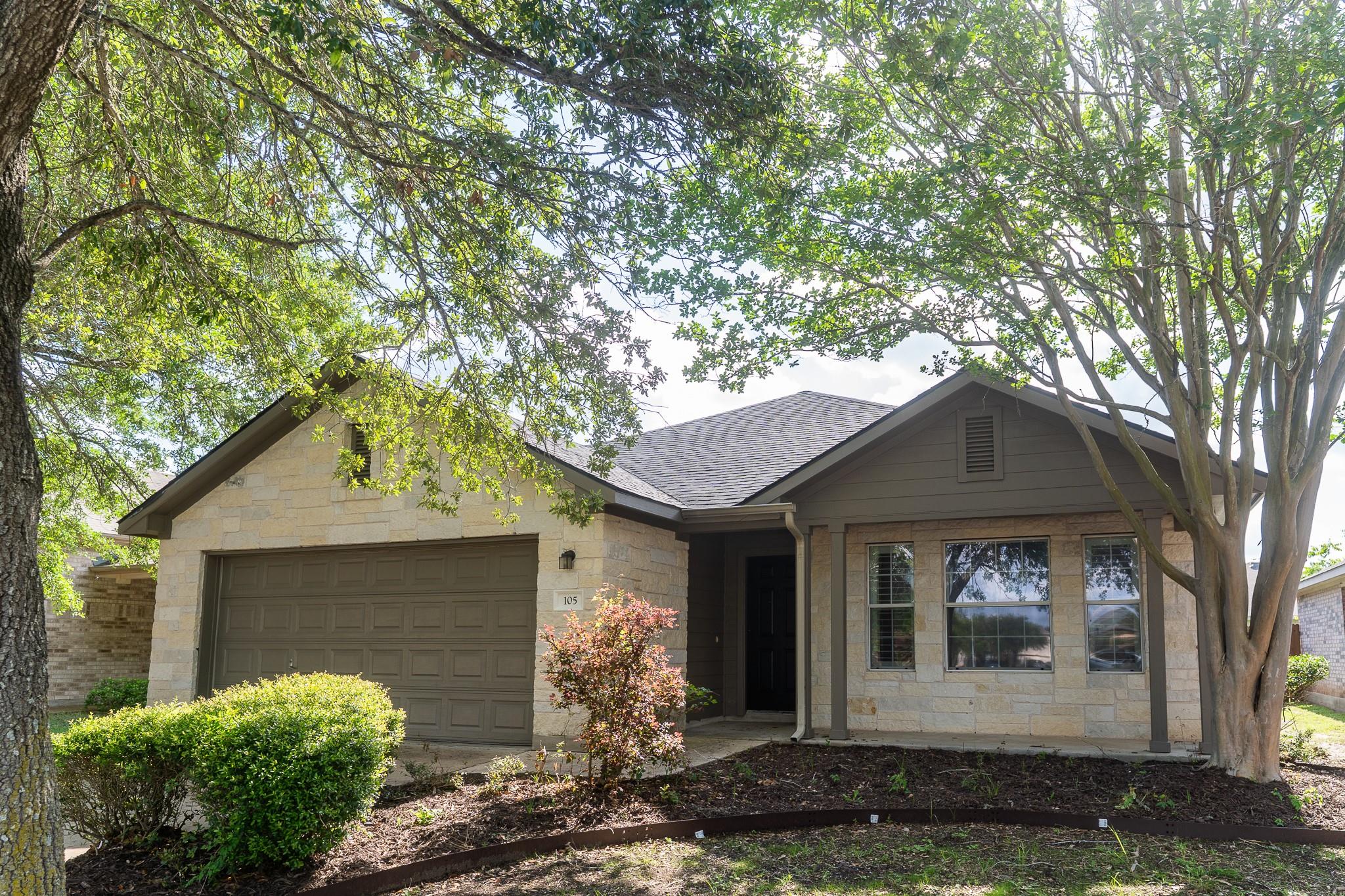 105 Remington Run, Bastrop, TX 78602