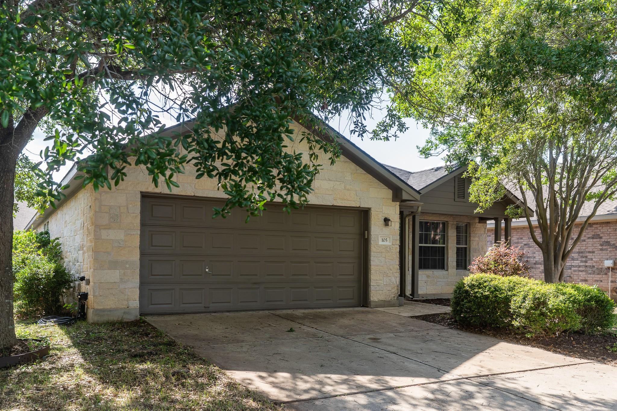 105 Remington Run, Bastrop, TX 78602