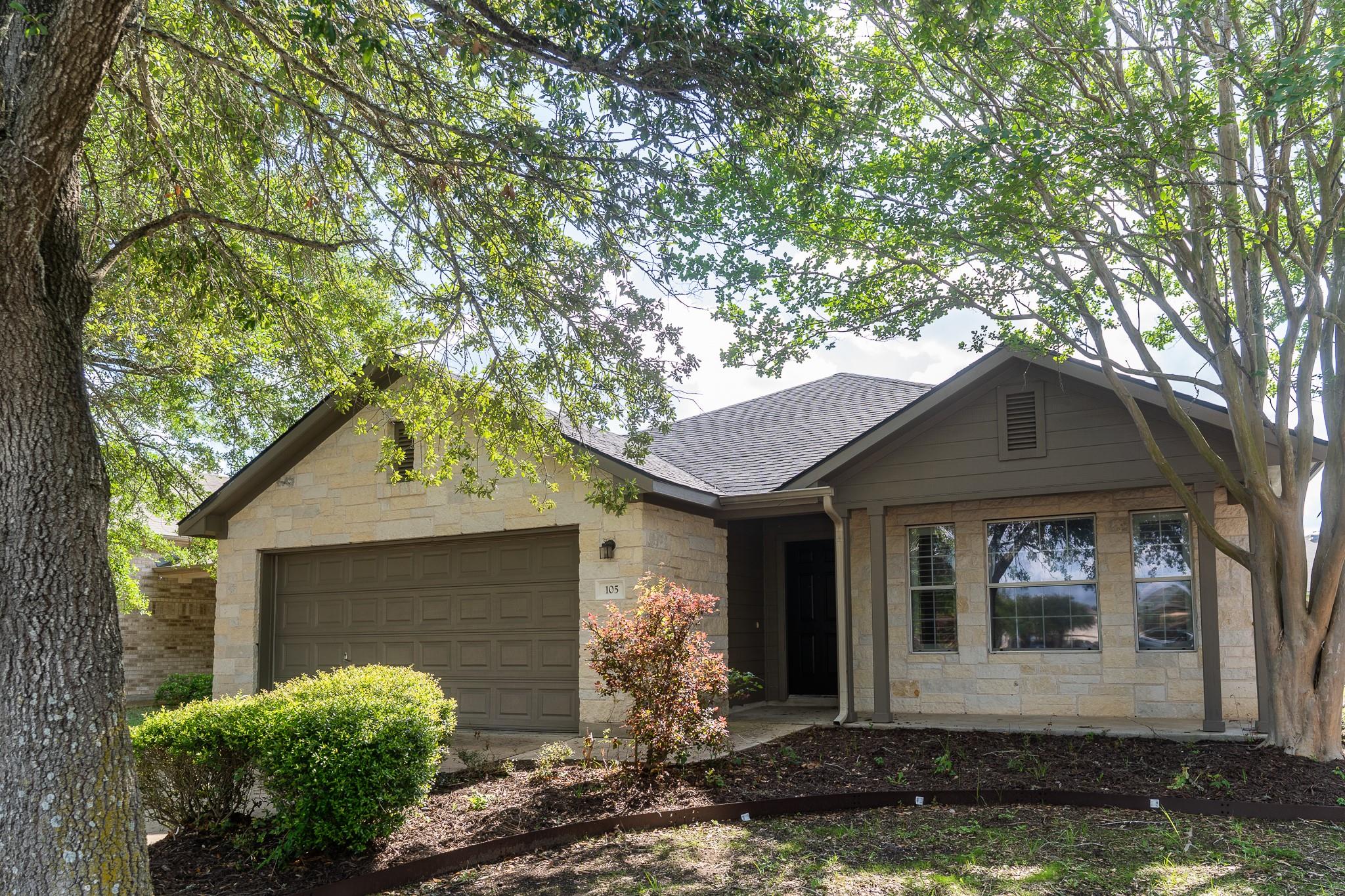 105 Remington Run, Bastrop, TX 78602