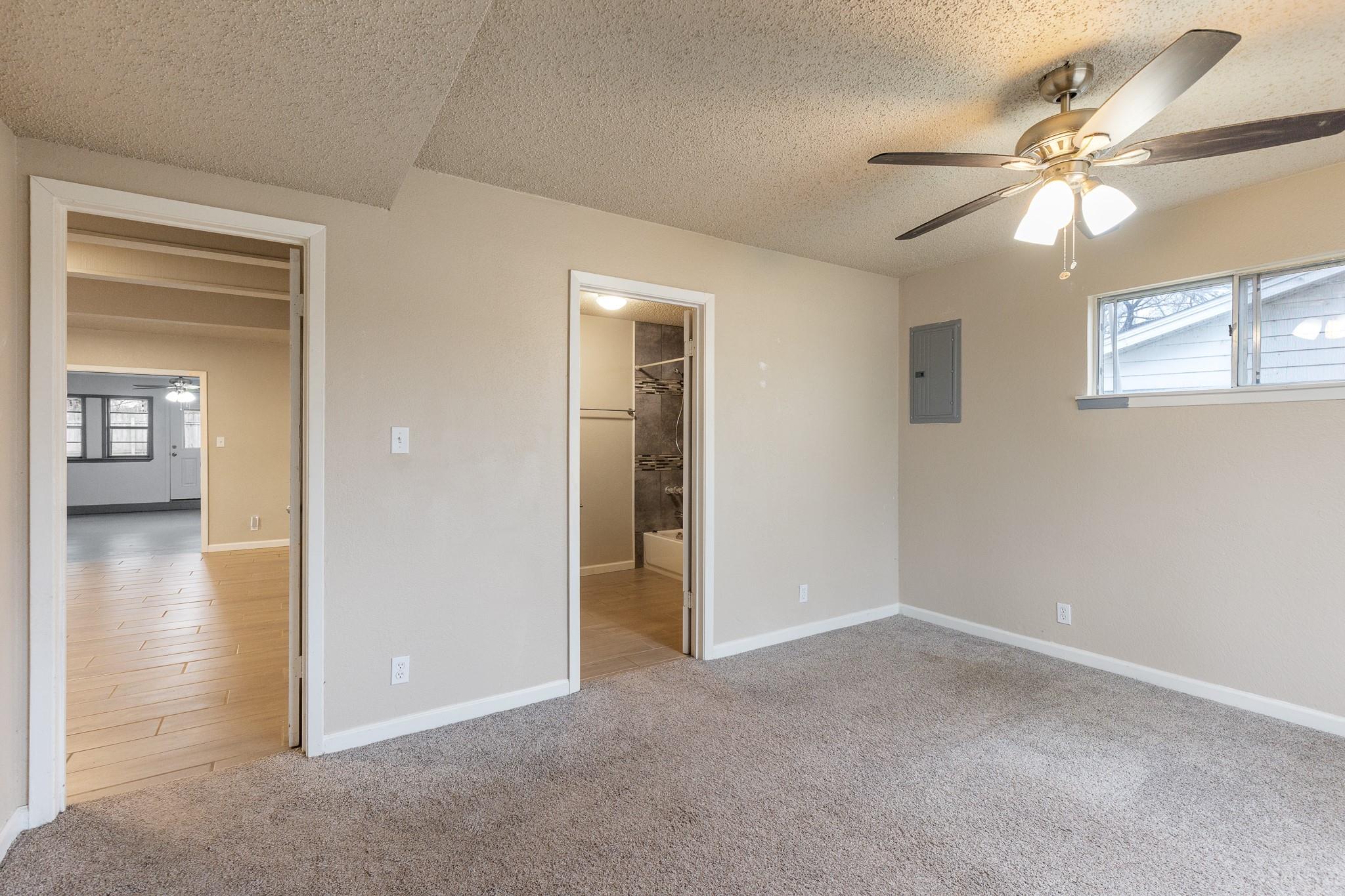 400 N River Oaks Dr, Burnet, TX 78611