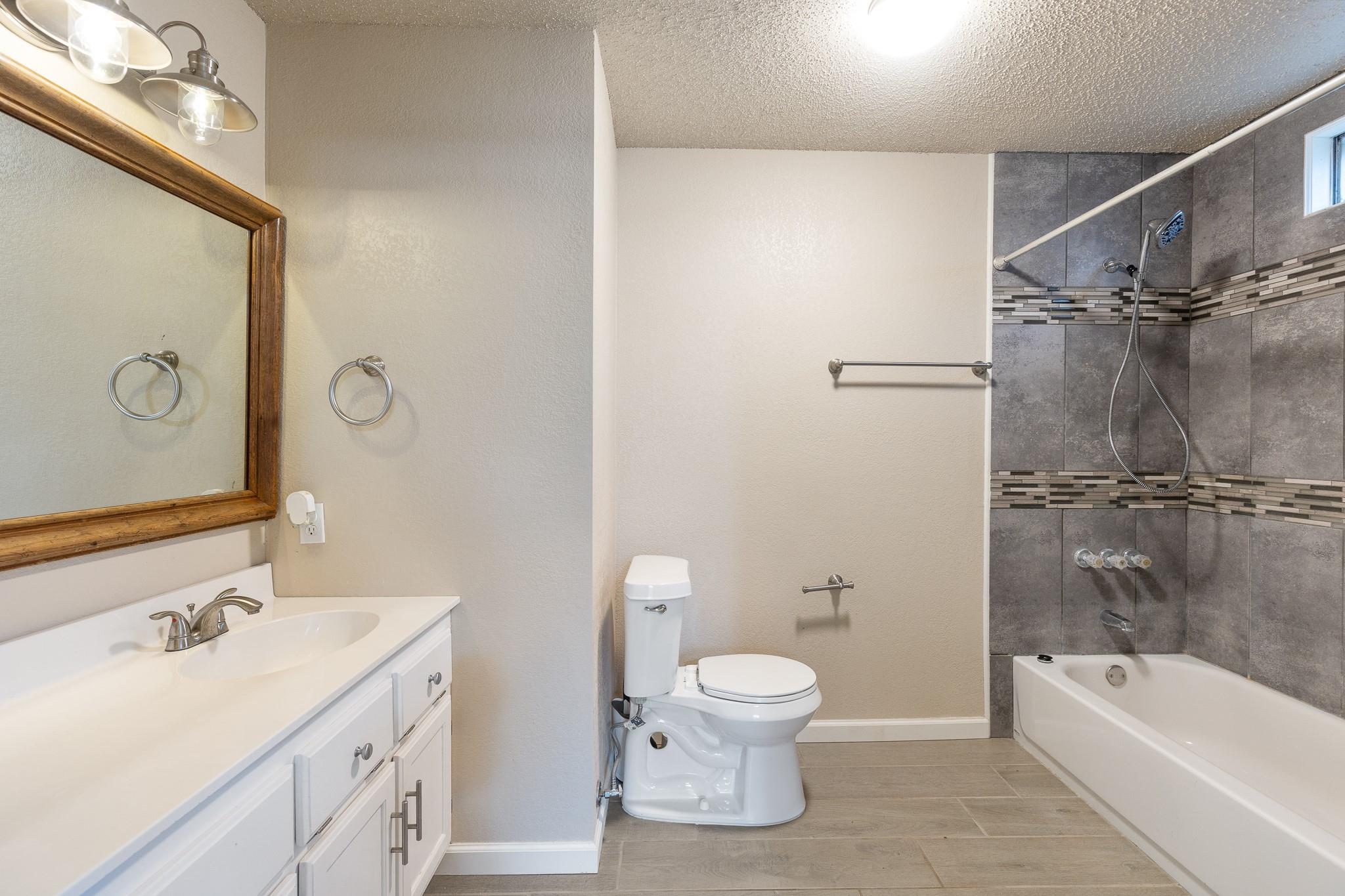 400 N River Oaks Dr, Burnet, TX 78611