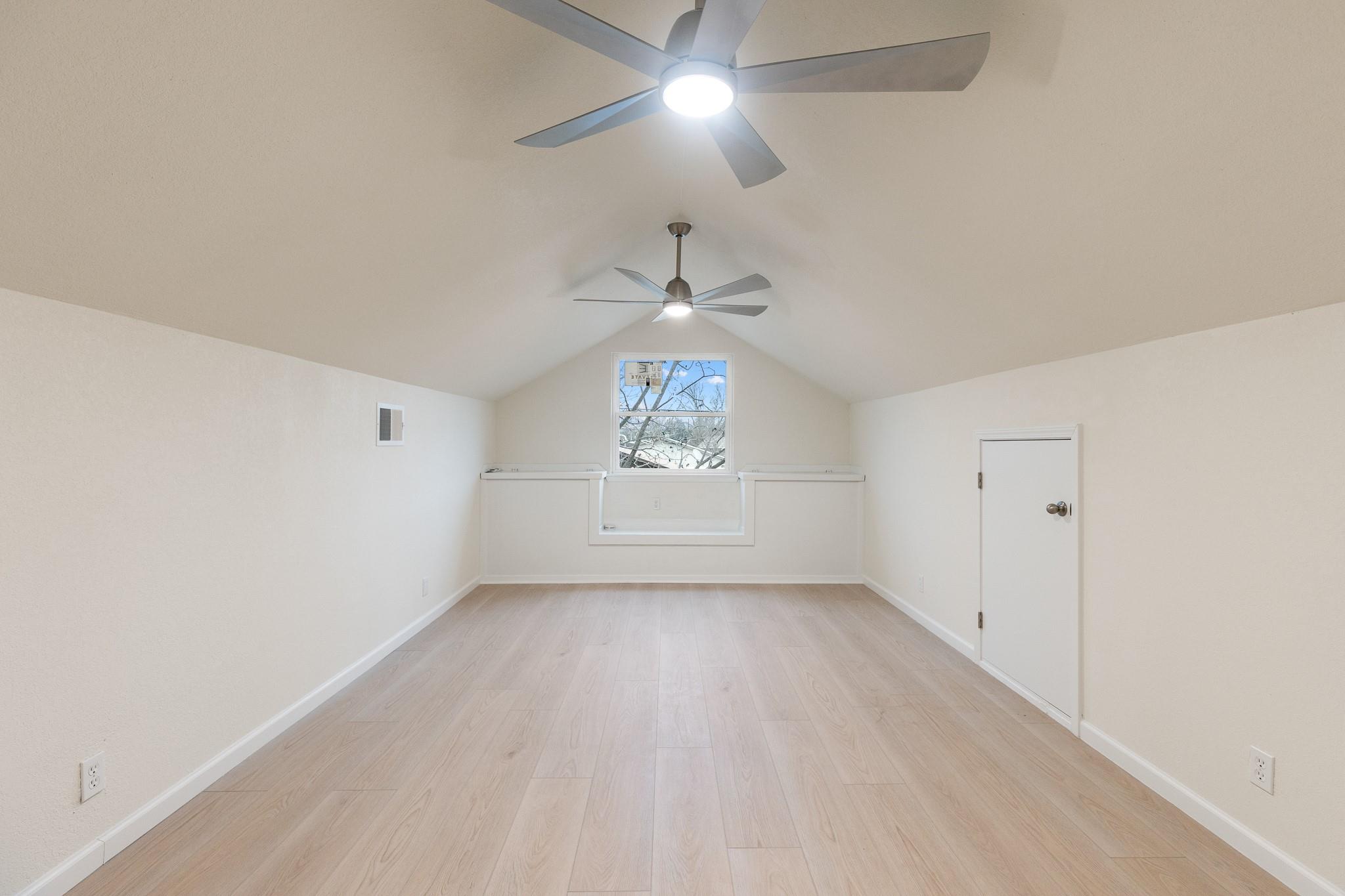 400 N River Oaks Dr, Burnet, TX 78611