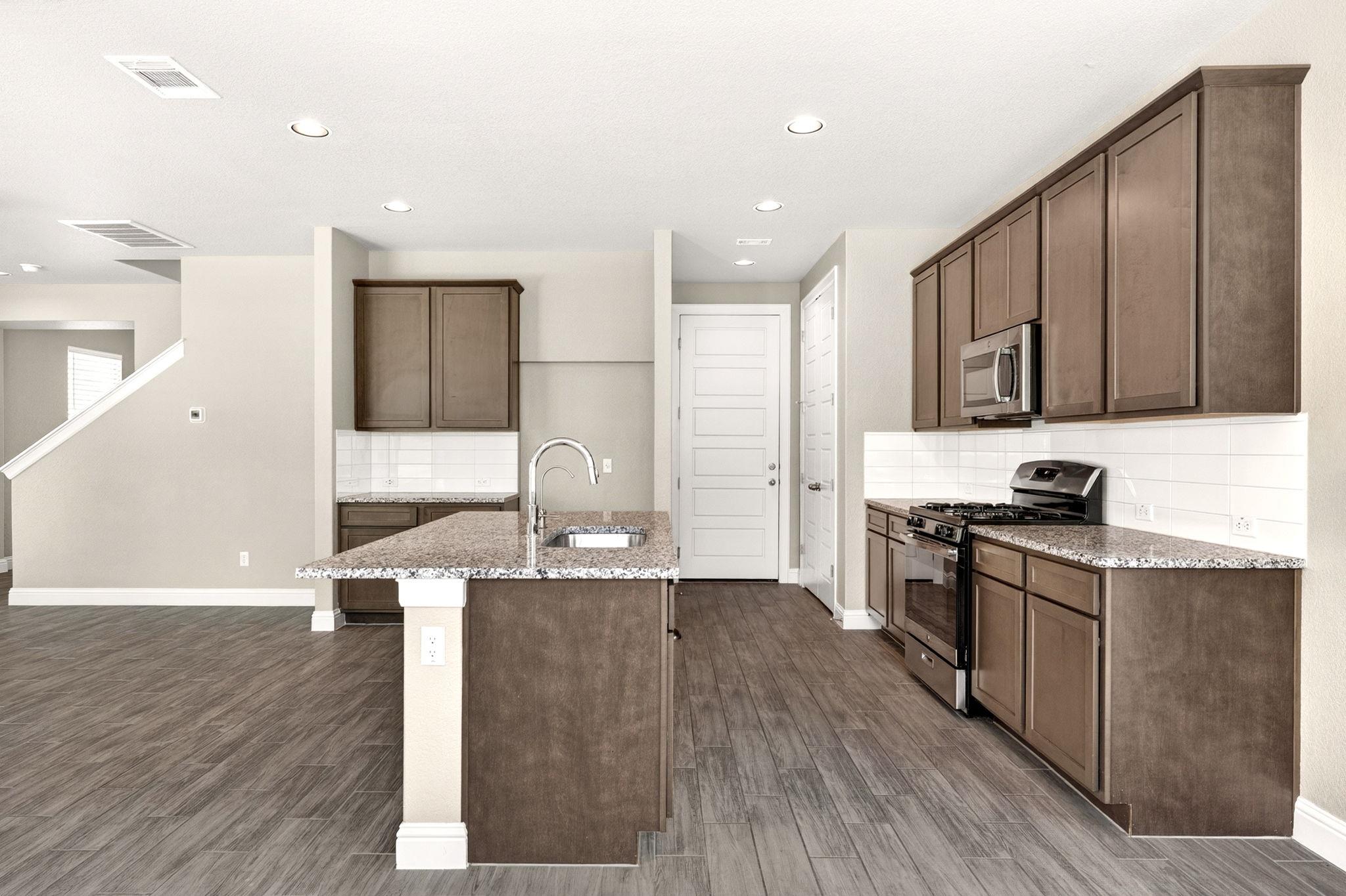 205 Oakstone Dr, Georgetown, TX 78628