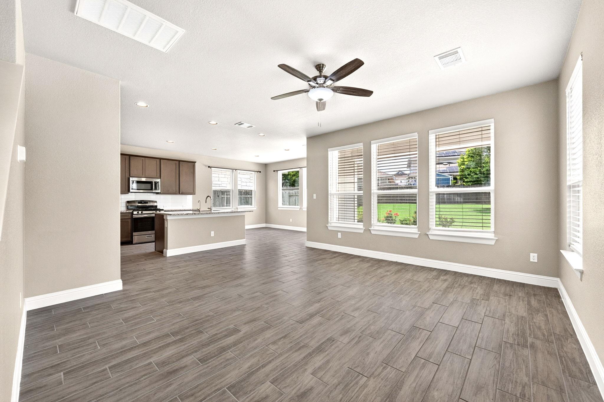 205 Oakstone Dr, Georgetown, TX 78628
