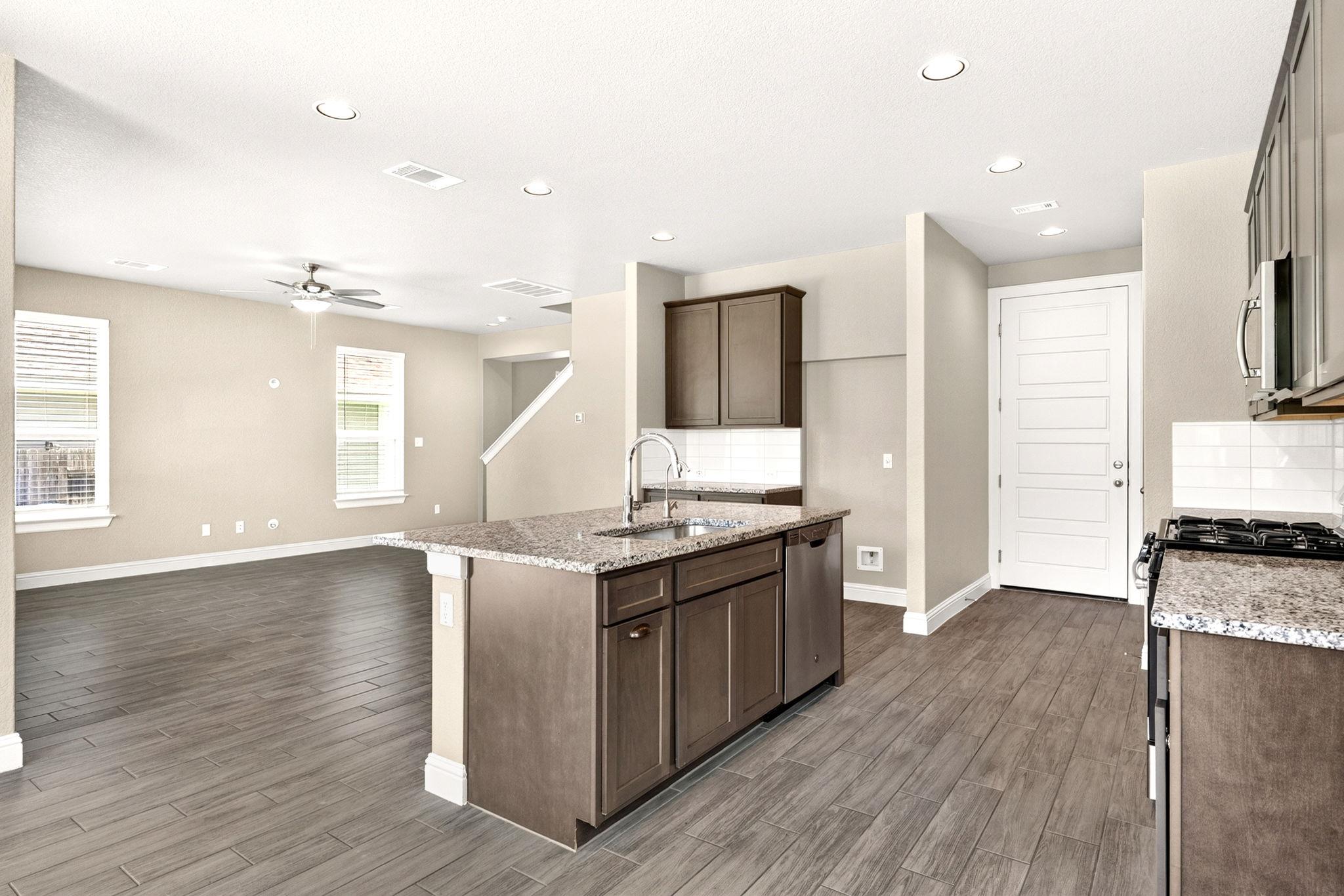 205 Oakstone Dr, Georgetown, TX 78628