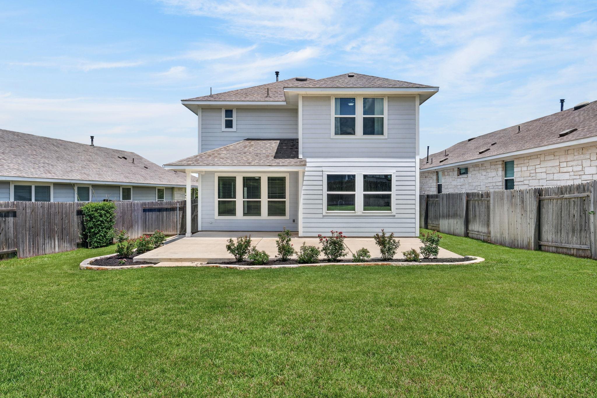 205 Oakstone Dr, Georgetown, TX 78628