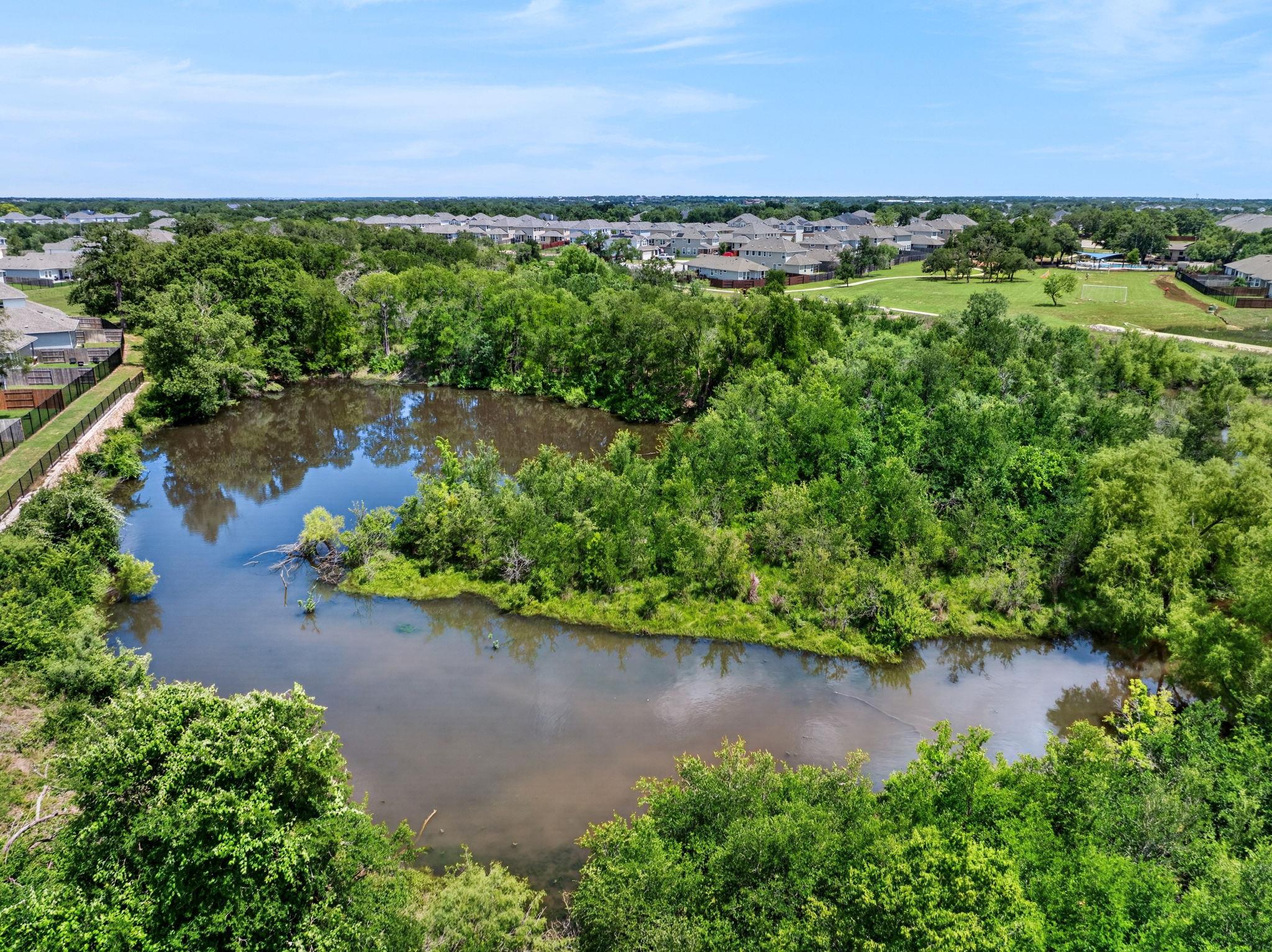 205 Oakstone Dr, Georgetown, TX 78628