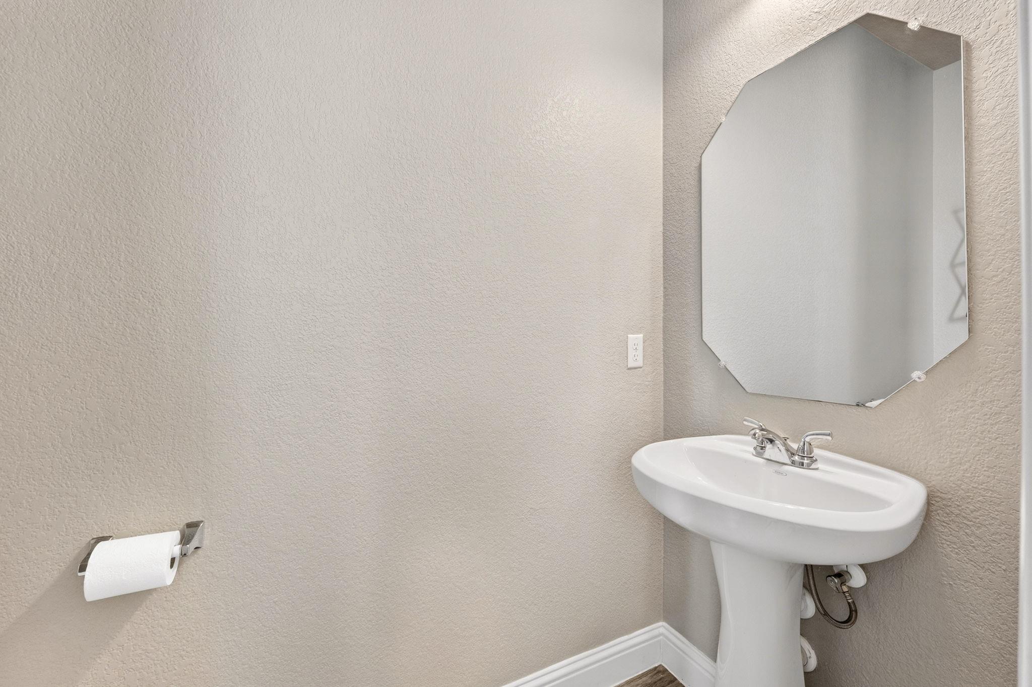 205 Oakstone Dr, Georgetown, TX 78628