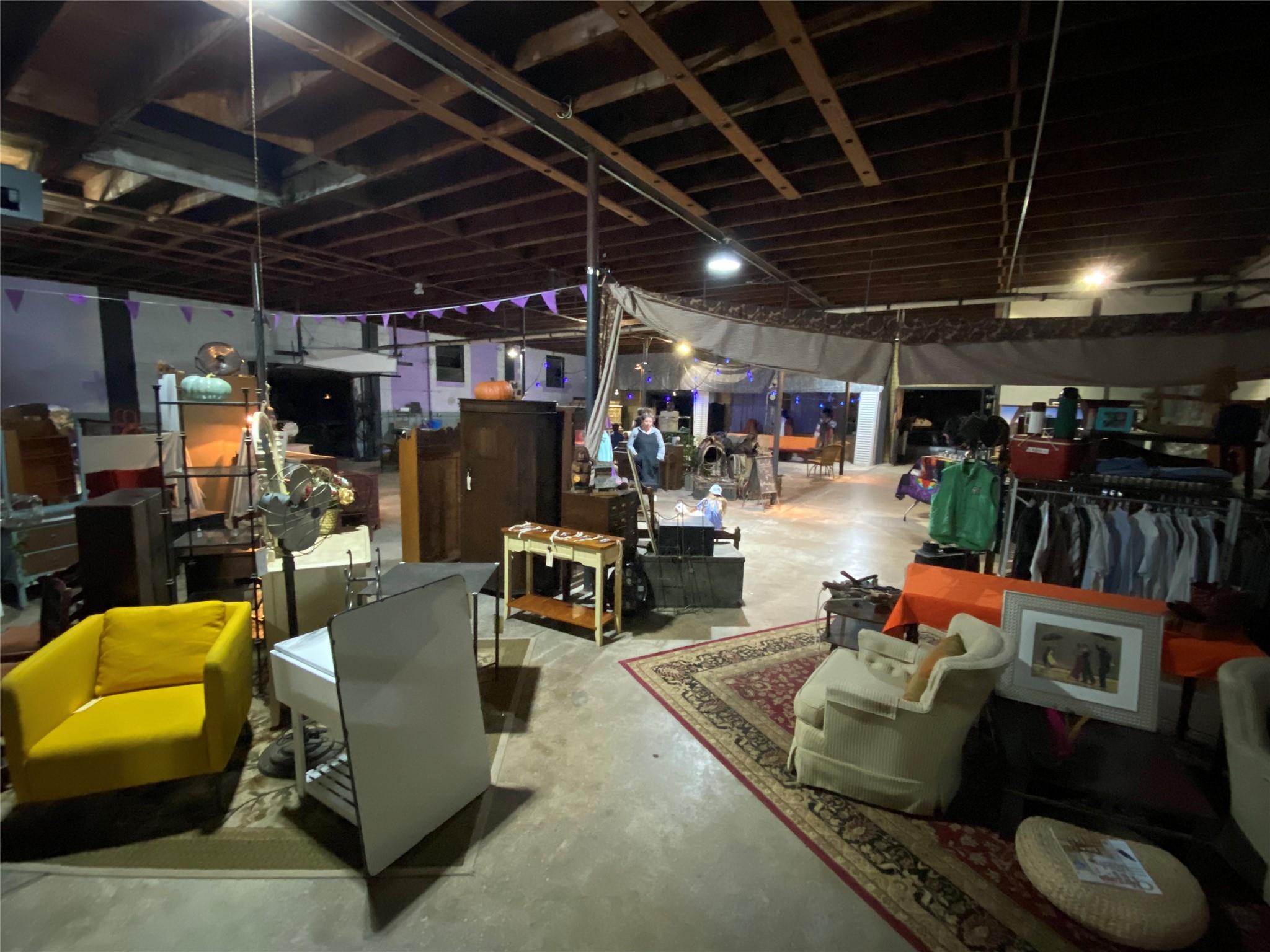 101 Story Ave, Florence, TX 76527