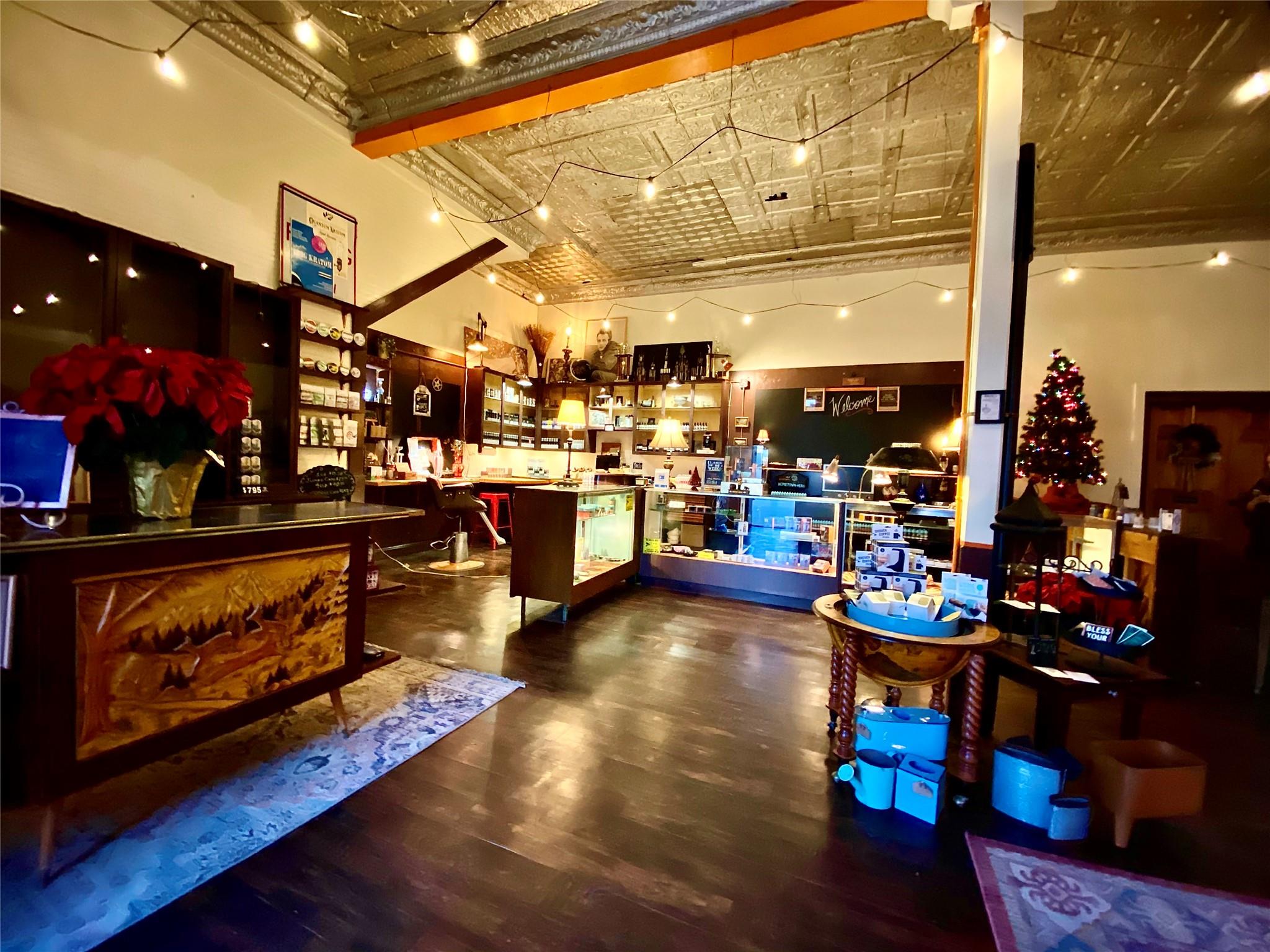 101 Story Ave, Florence, TX 76527