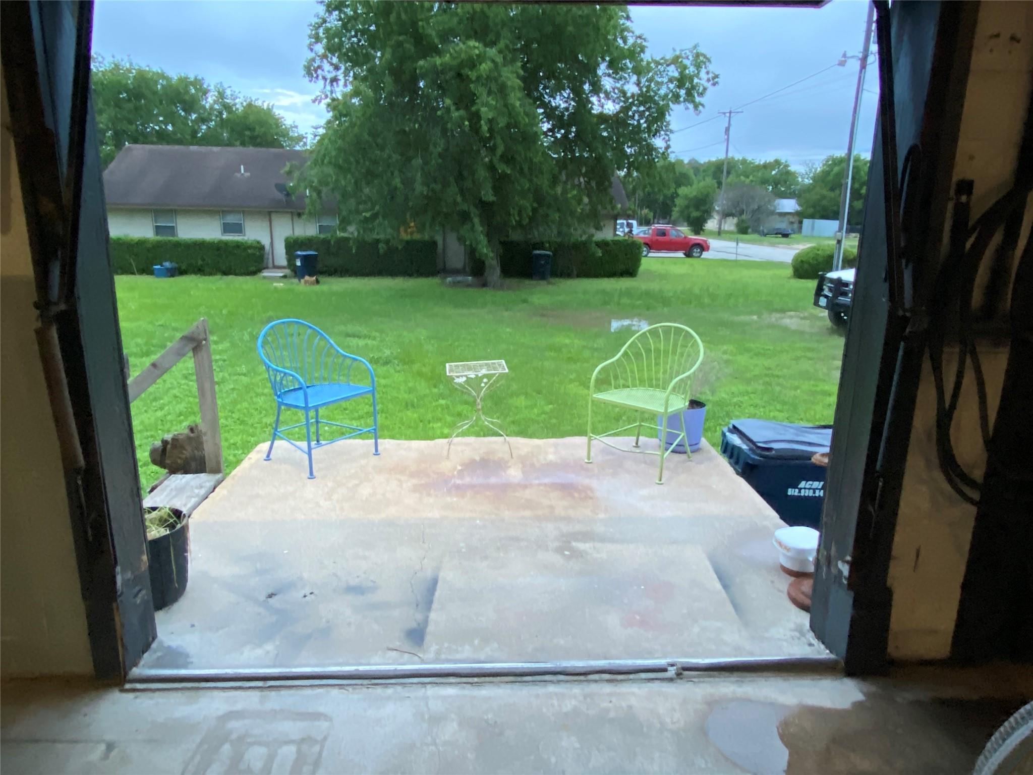 101 Story Ave, Florence, TX 76527