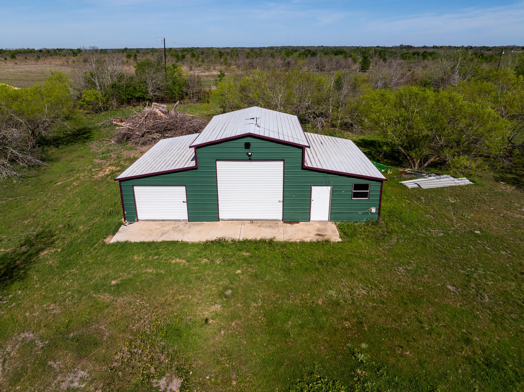 1721 County Road 429, Rockdale, TX 76567