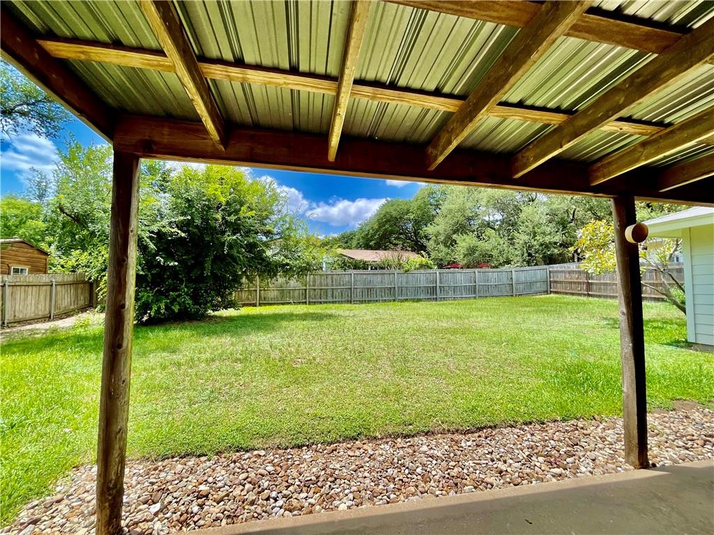 6703 Rustling Oaks Trl, Austin, TX 78759