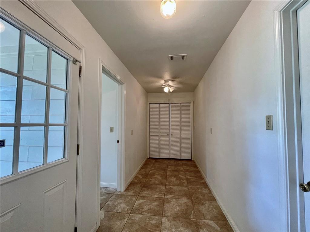 6703 Rustling Oaks Trl, Austin, TX 78759