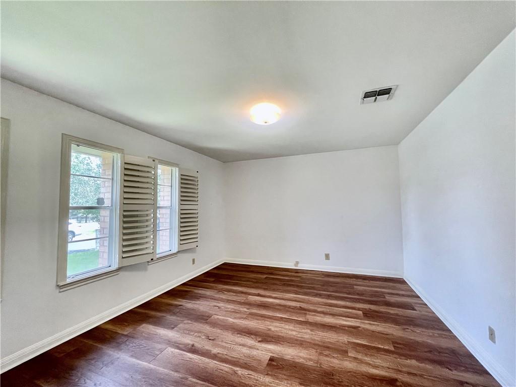 6703 Rustling Oaks Trl, Austin, TX 78759