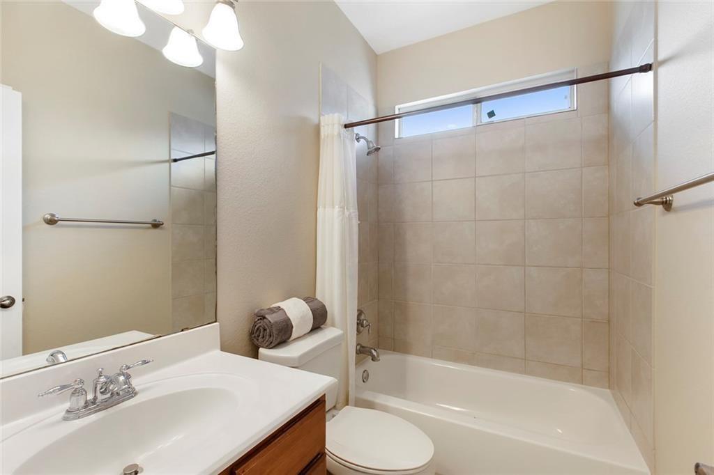 6011 Fairway St # 2a, Austin, TX 78741