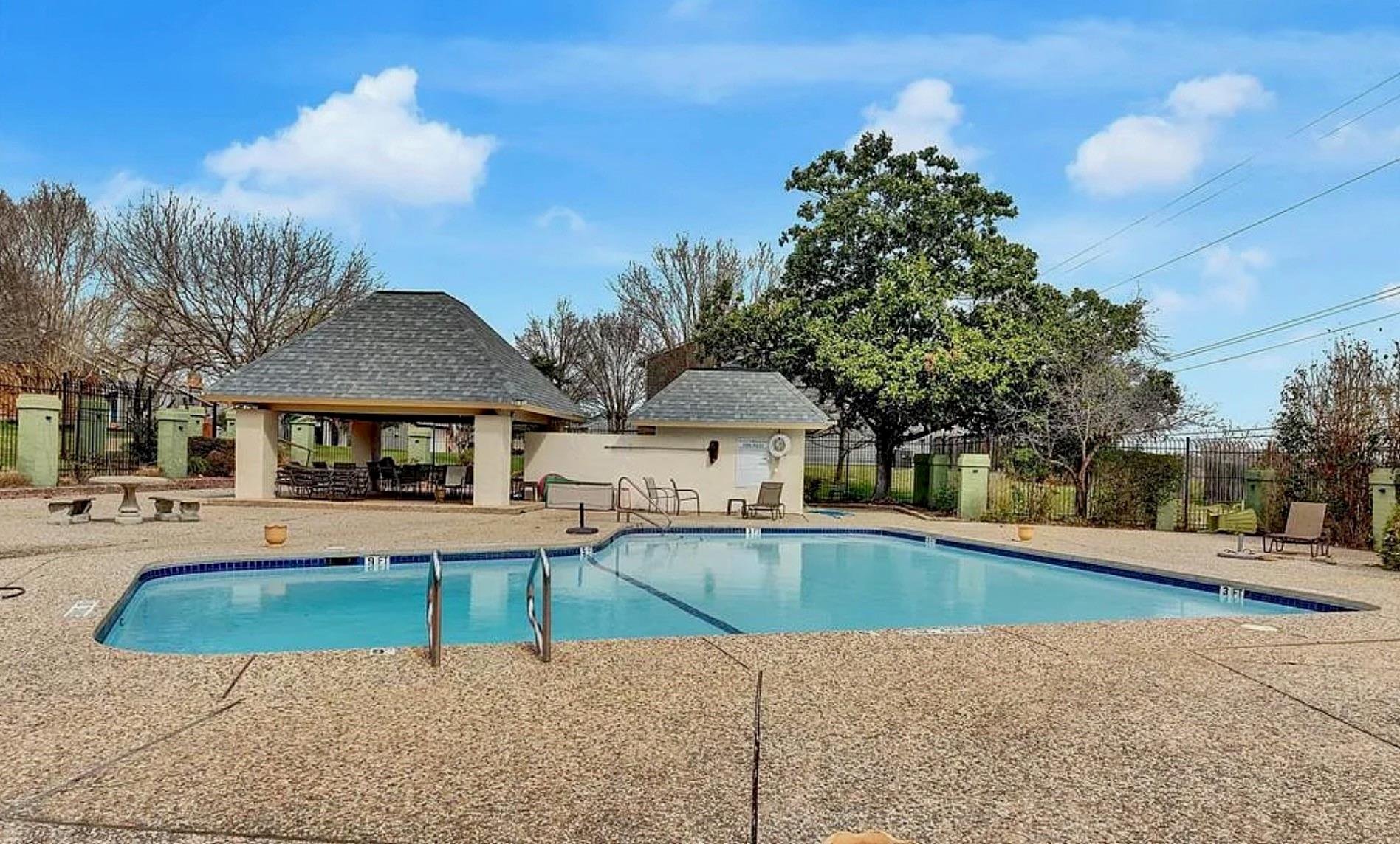 7265 S Coronado Cir # 131, Austin, TX 78752