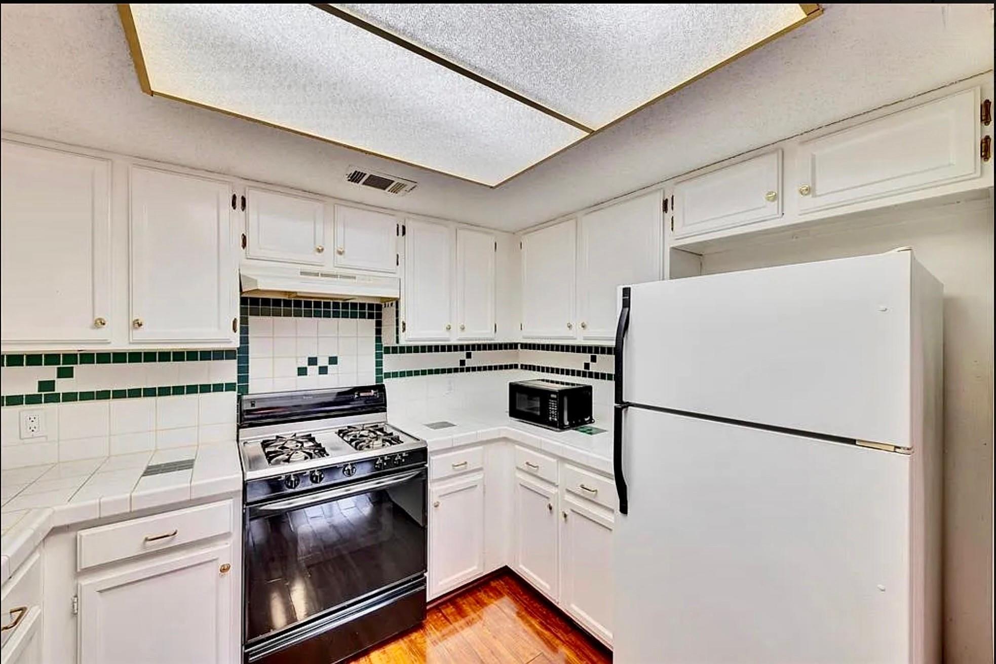 7265 S Coronado Cir # 131, Austin, TX 78752